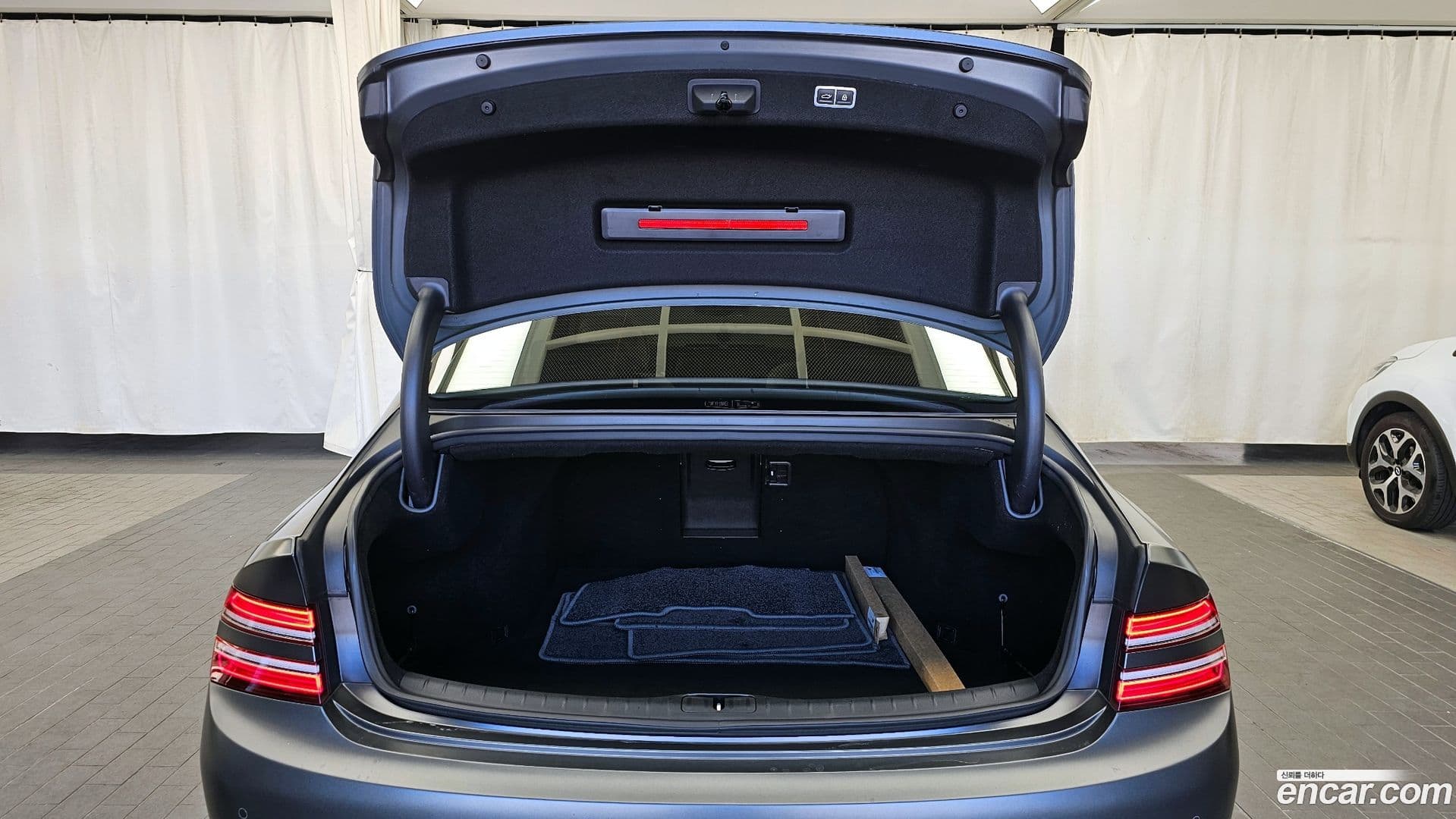 Main__Slider__Photo:G80 Genesis 2020.2-18