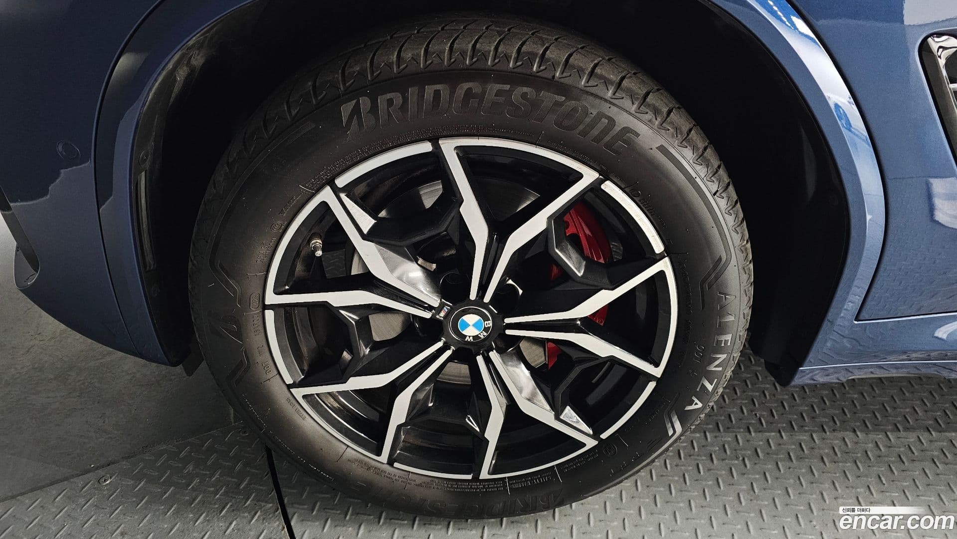 Main__Slider__Photo:X4 BMW 2022.6-4