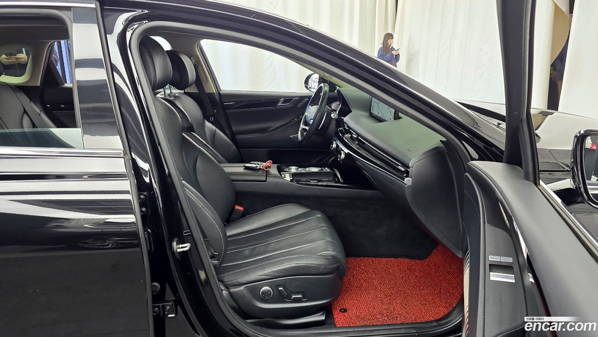 Main__Slider__Photo:G80 Genesis 2020.10-10