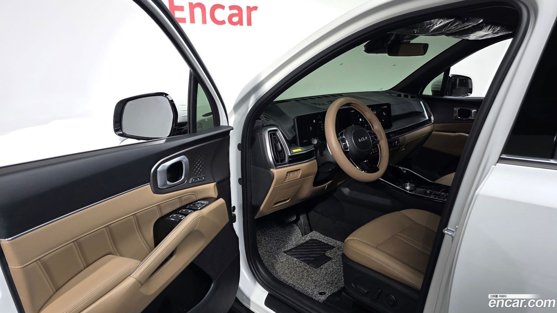 Main__Slider__Photo:Sorento Kia 2024.10-11