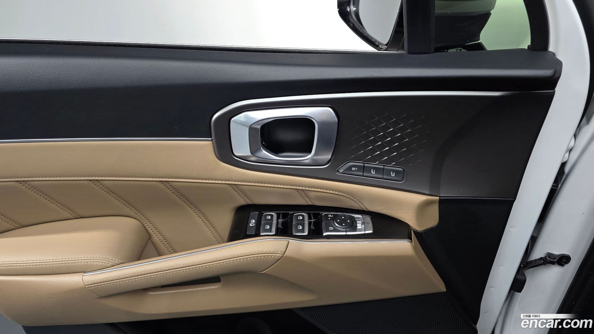 Main__Slider__Photo:Sorento Kia 2024.10-16