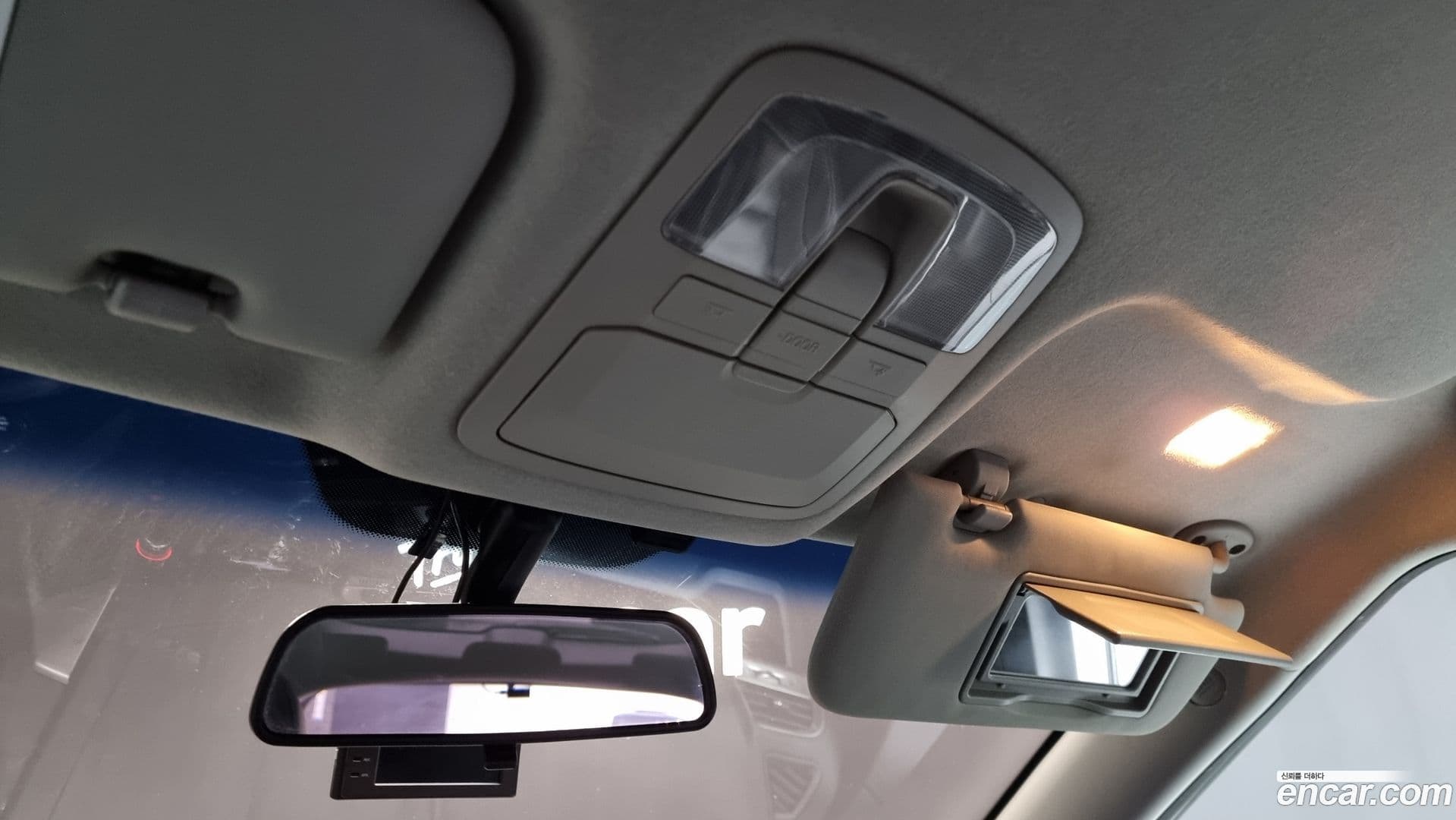 Main__Slider__Photo:TIBOLI KG_Mobility_Ssangyong 2015.5-17