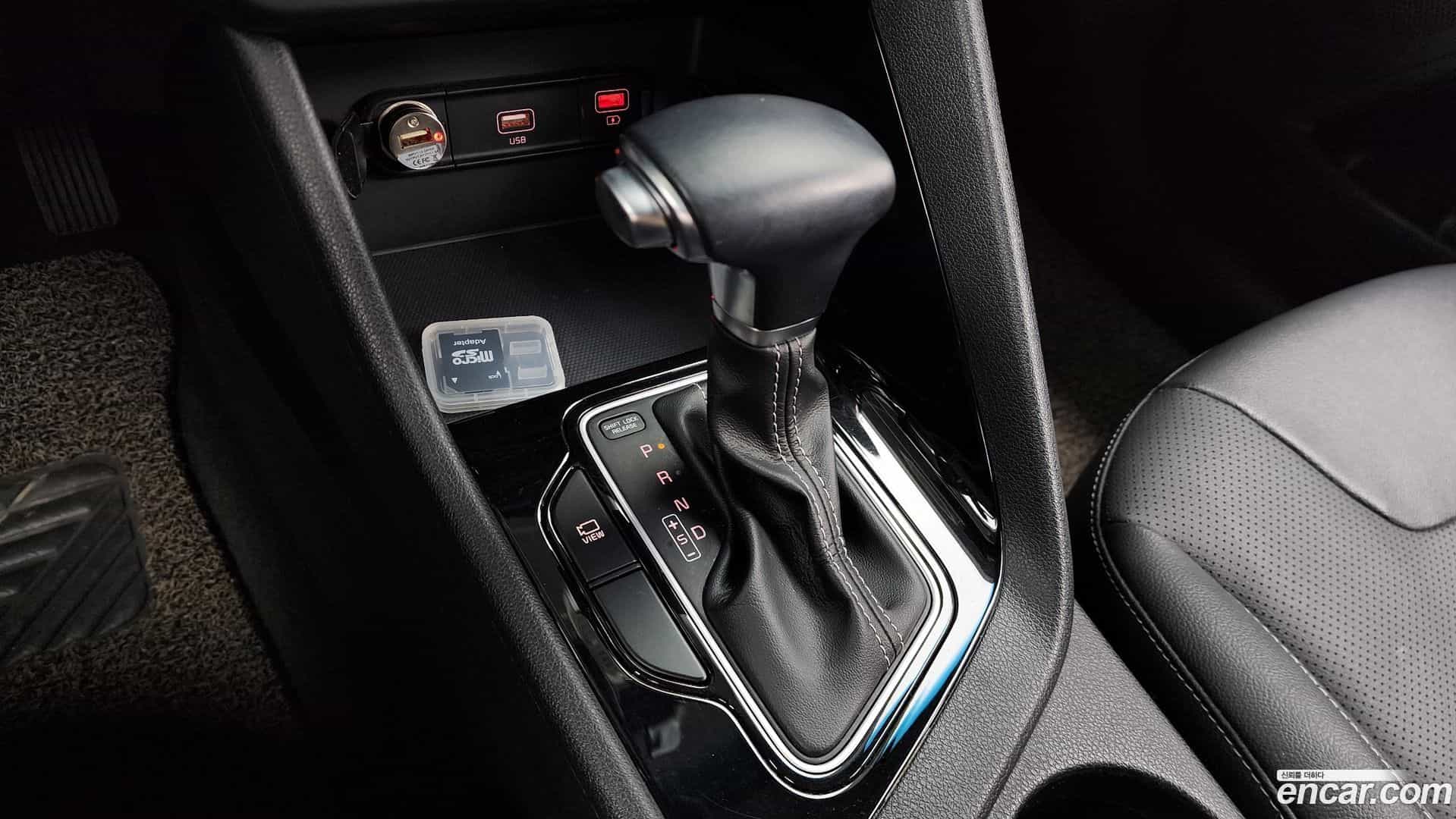 Niro Kia 2019.11-INNER-009