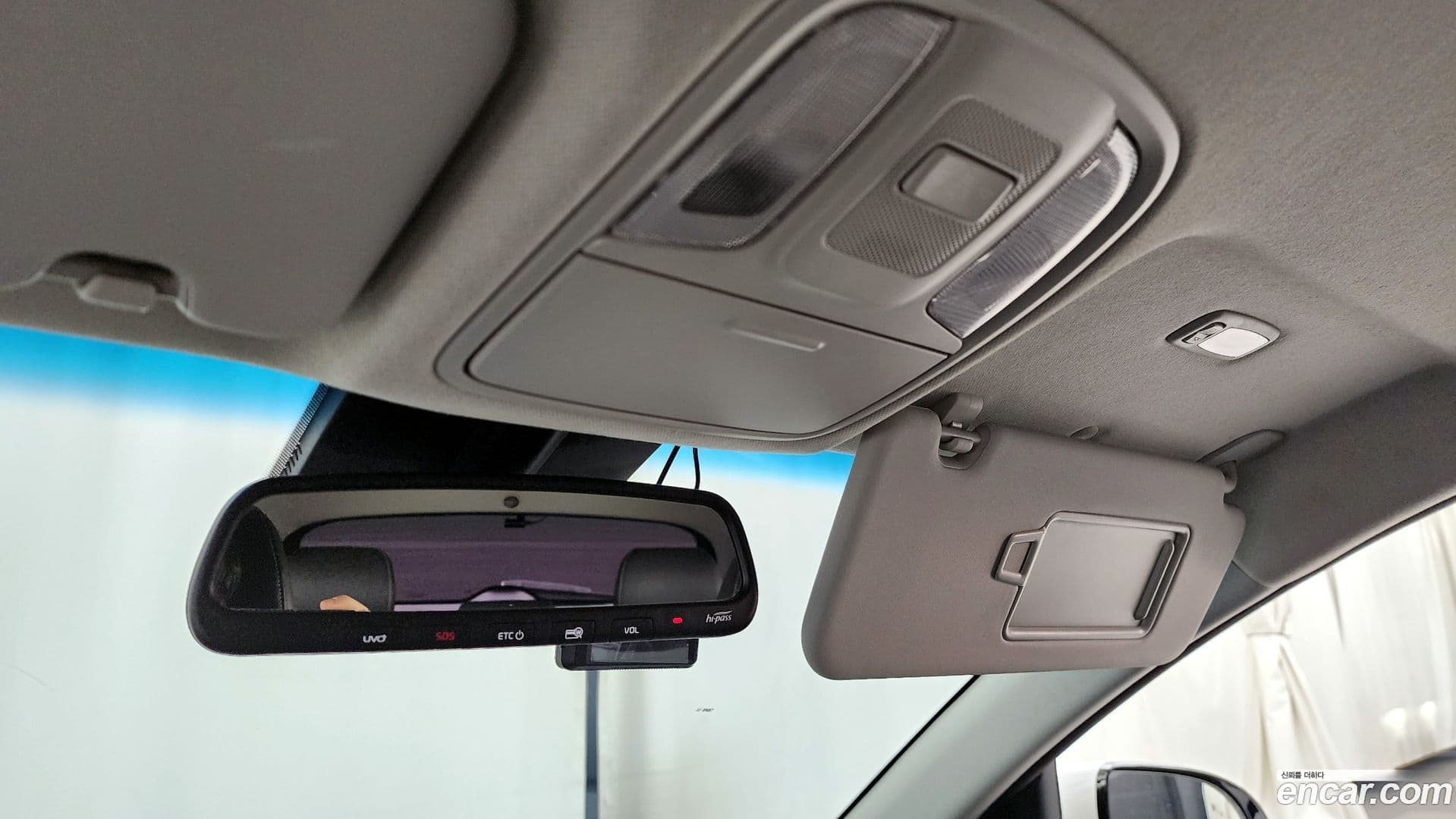 Main__Slider__Photo:Niro Kia 2019.11-16