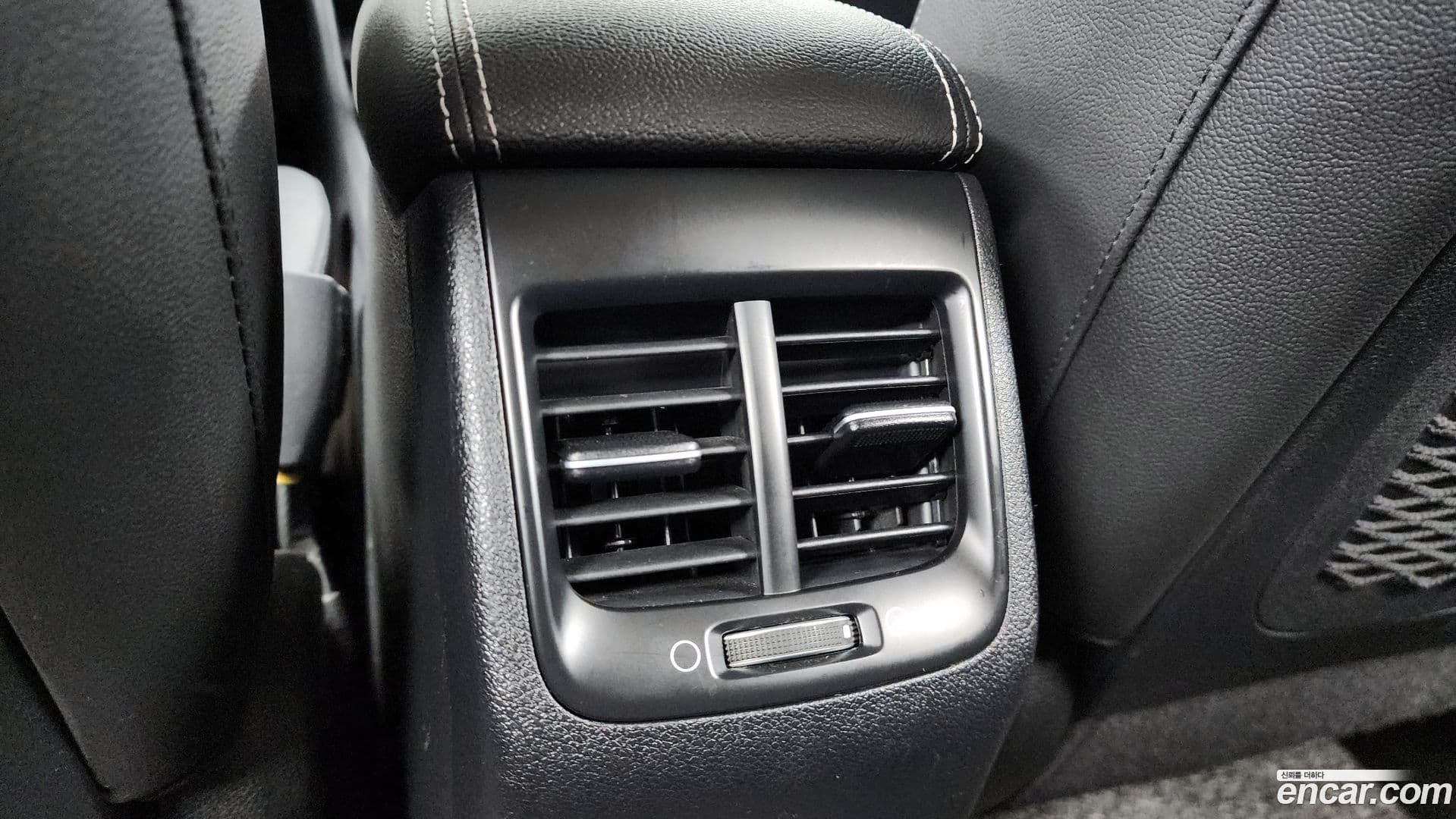 Main__Slider__Photo:Niro Kia 2019.11-18