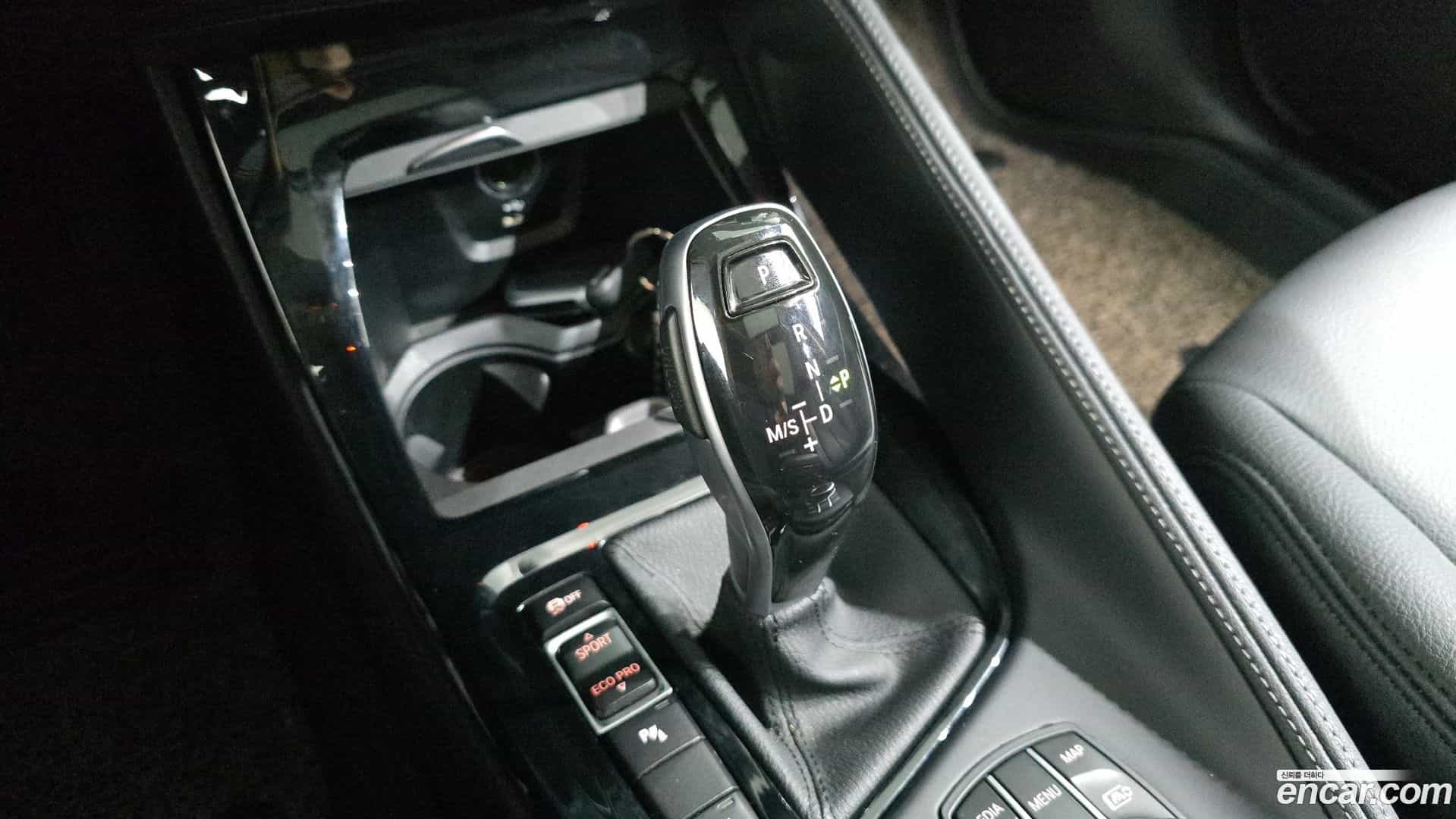 X1 BMW 2022.7-INNER-009