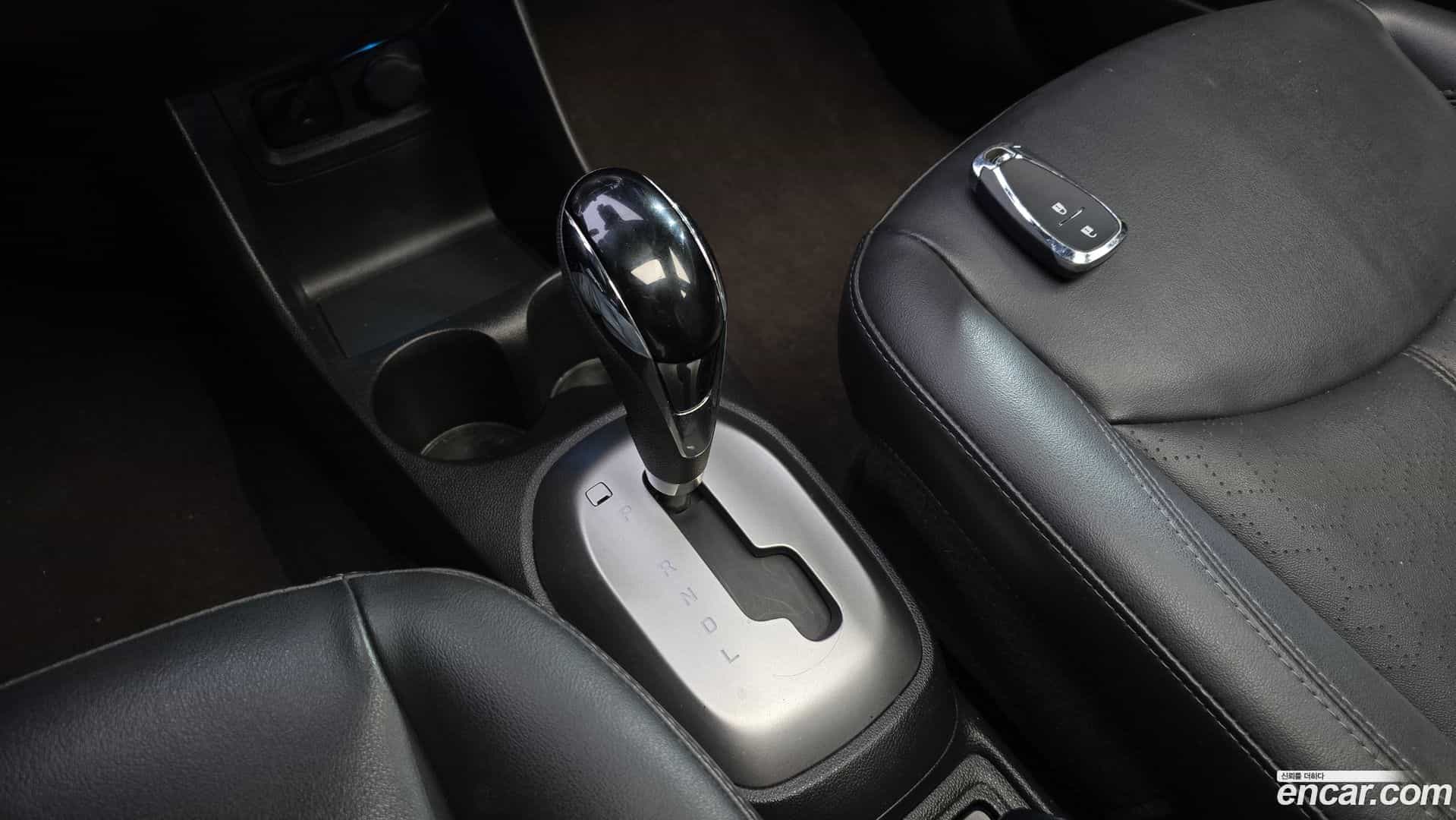 Spark Chevrolet 2016.2-INNER-009