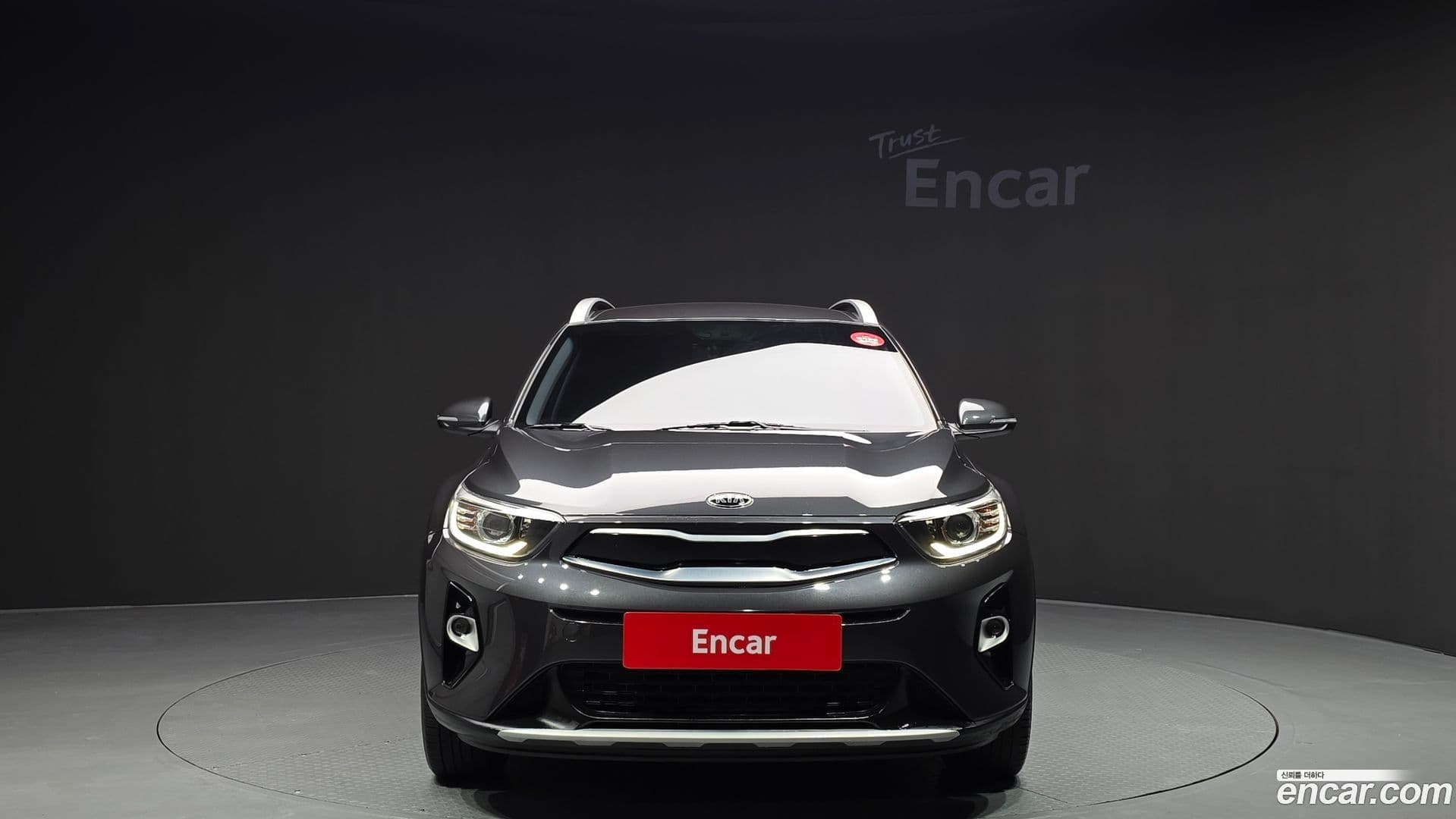 Main__Slider__Photo:Stonic Kia 2018.10-2