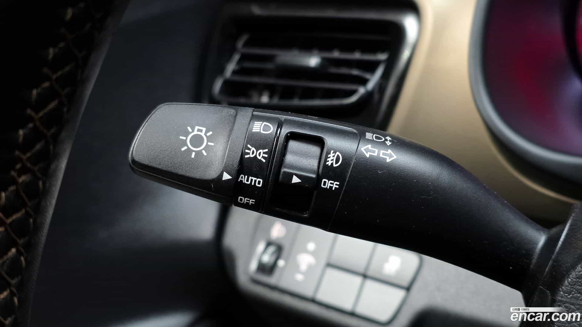 Stonic Kia 2018.10-OPTION-022