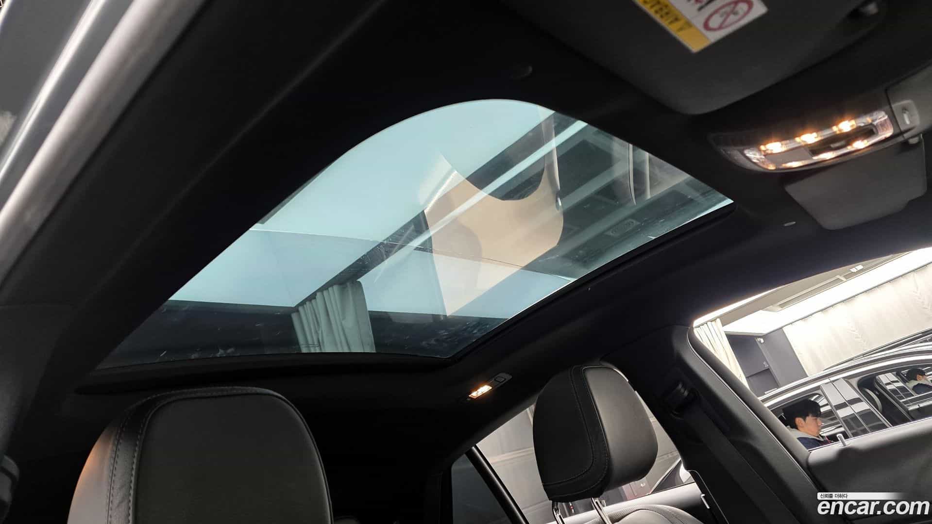 GLE-Class Mercedes-Benz 2021.7-OPTION-021