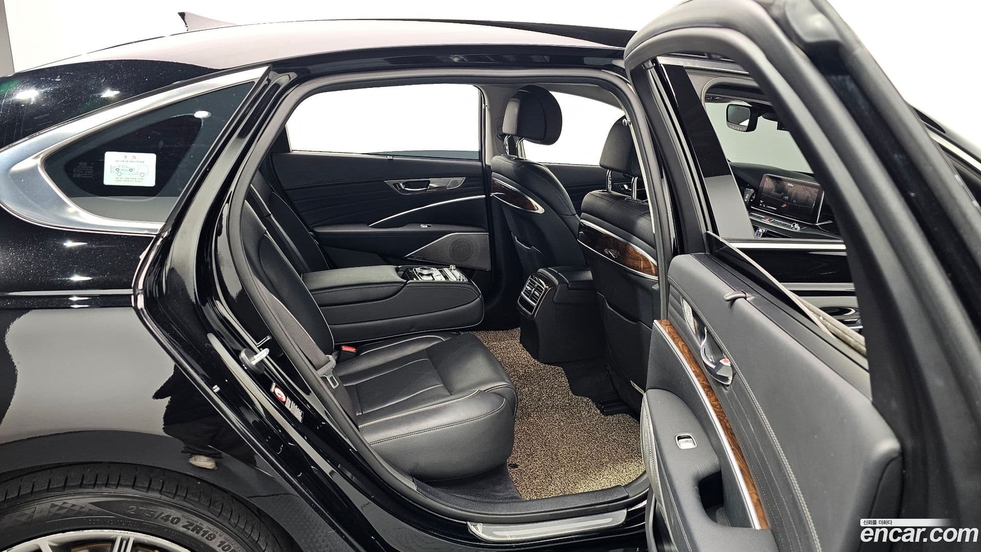 Main__Slider__Photo:K9 Kia 2020.11-10