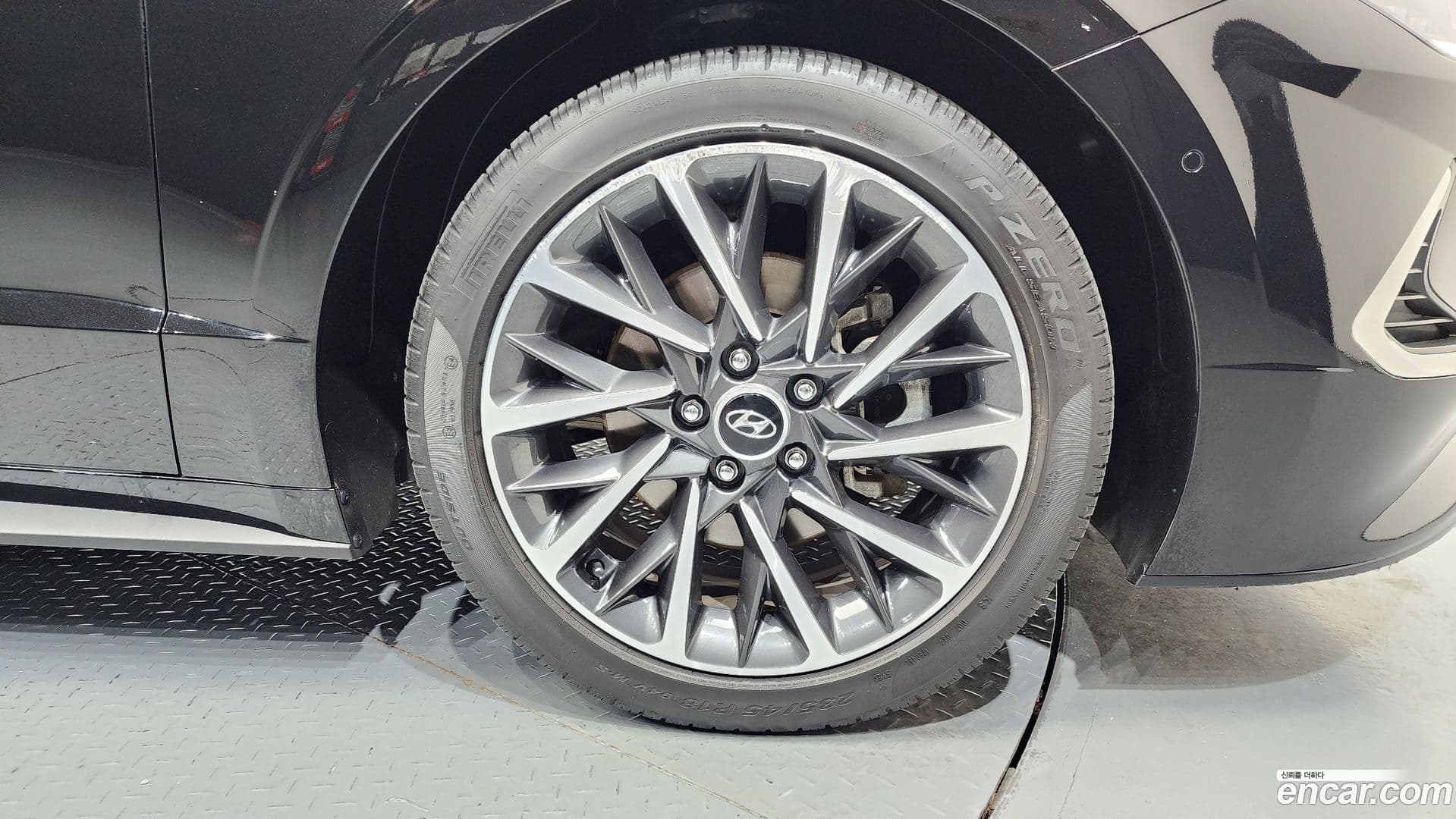 Main__Slider__Photo:Sonata Hyundai 2021.3-4