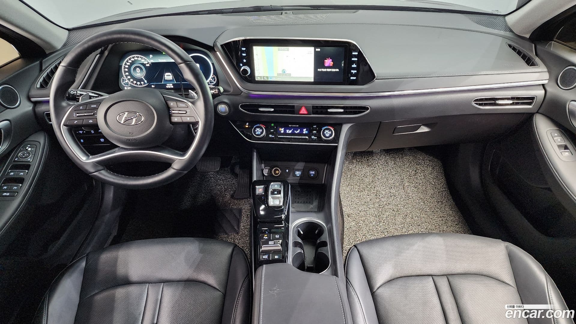 Main__Slider__Photo:Sonata Hyundai 2021.3-6