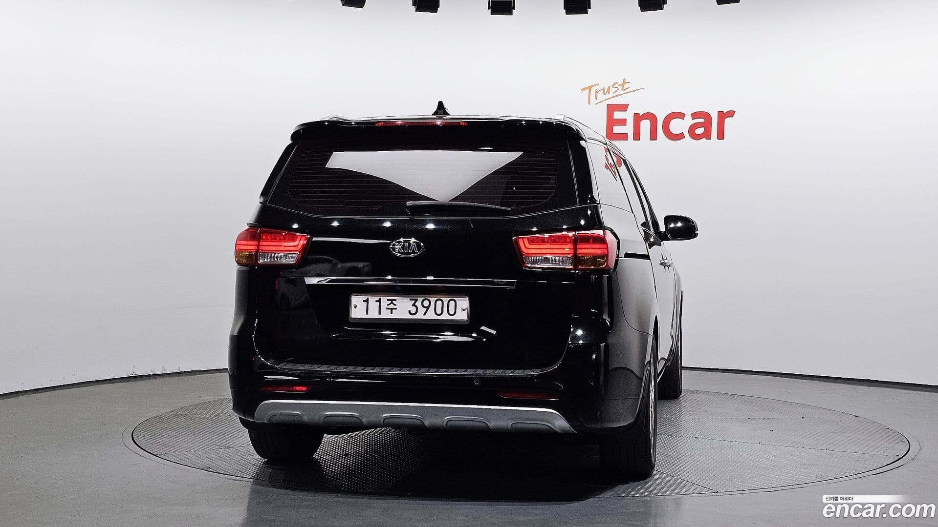 Main__Slider__Photo:Canival Kia 2015.6-3