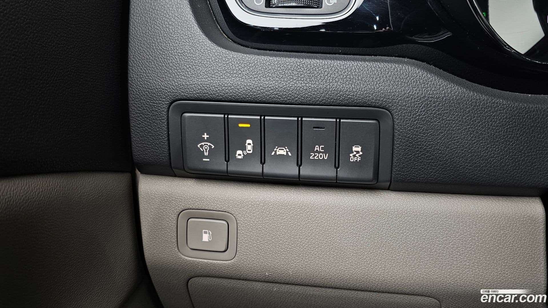 Main__Slider__Photo:Canival Kia 2015.6-13