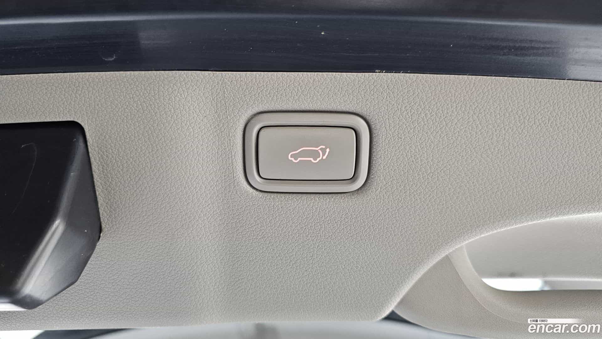 Canival Kia 2015.6-OPTION-024