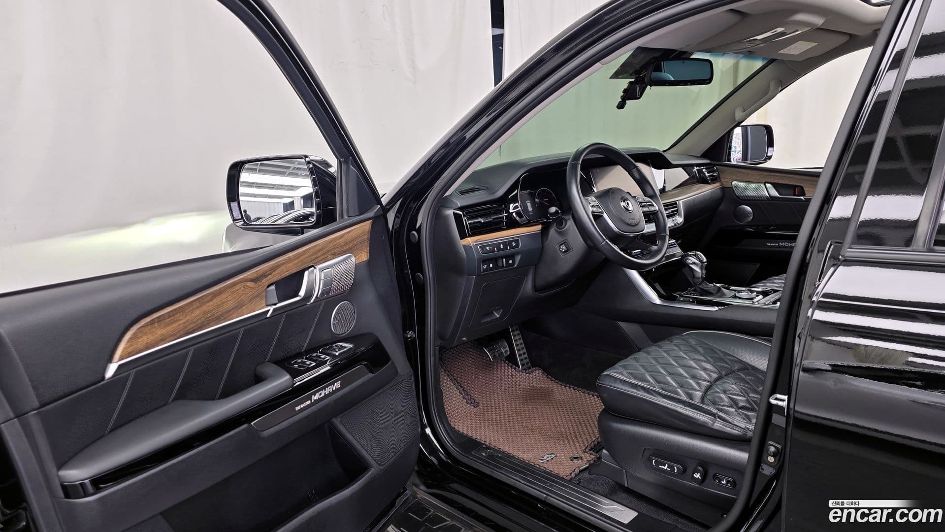 Main__Slider__Photo:Mohave Kia 2021.1-9