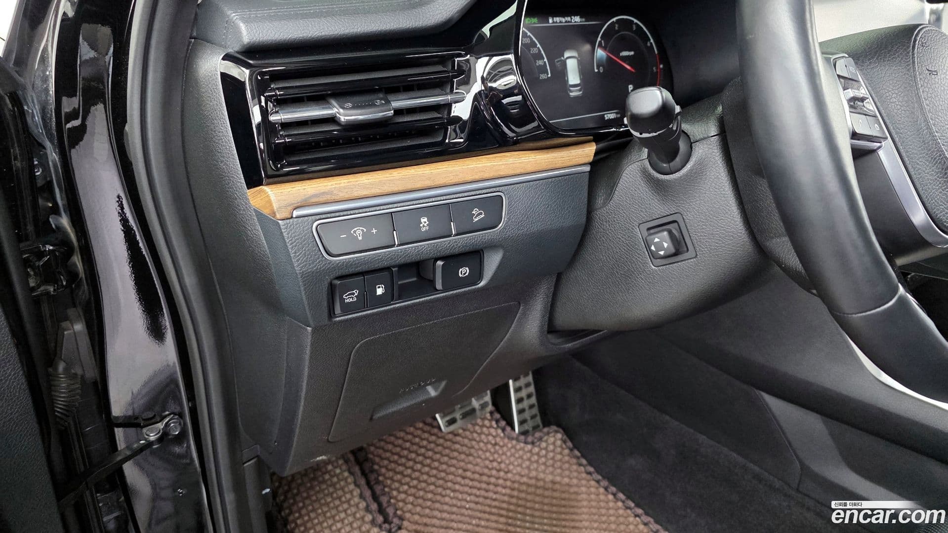 Main__Slider__Photo:Mohave Kia 2021.1-16