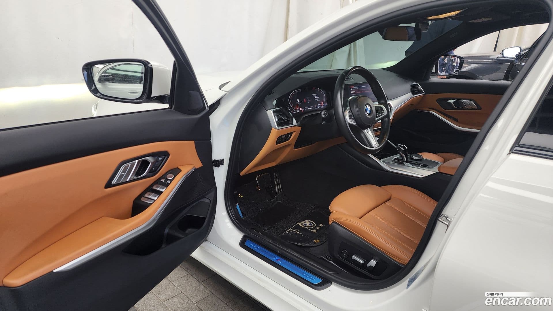 Main__Slider__Photo:3-Series BMW 2022.5-9