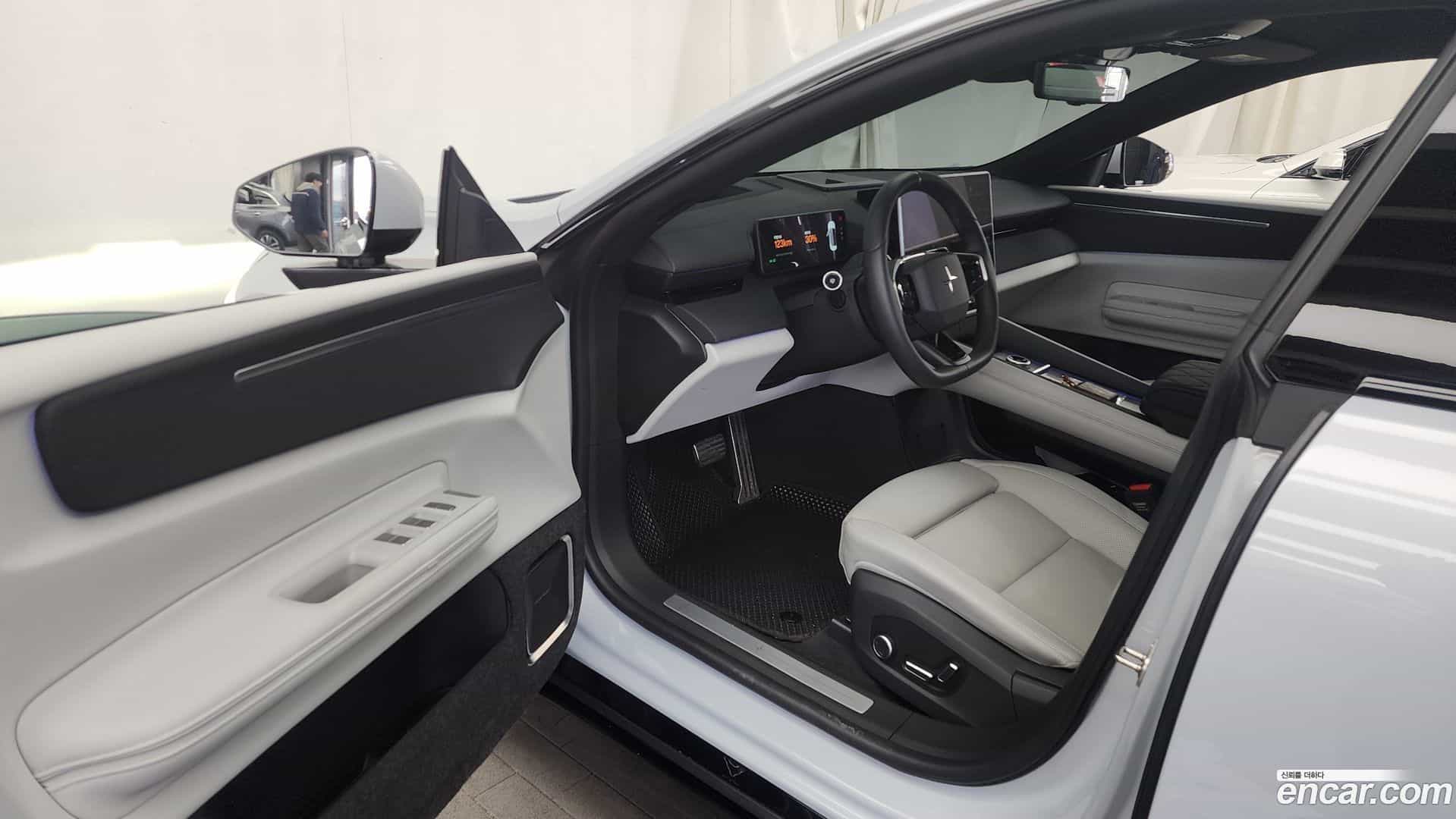 Polestar 4 Polestar 2025.2-INNER-010