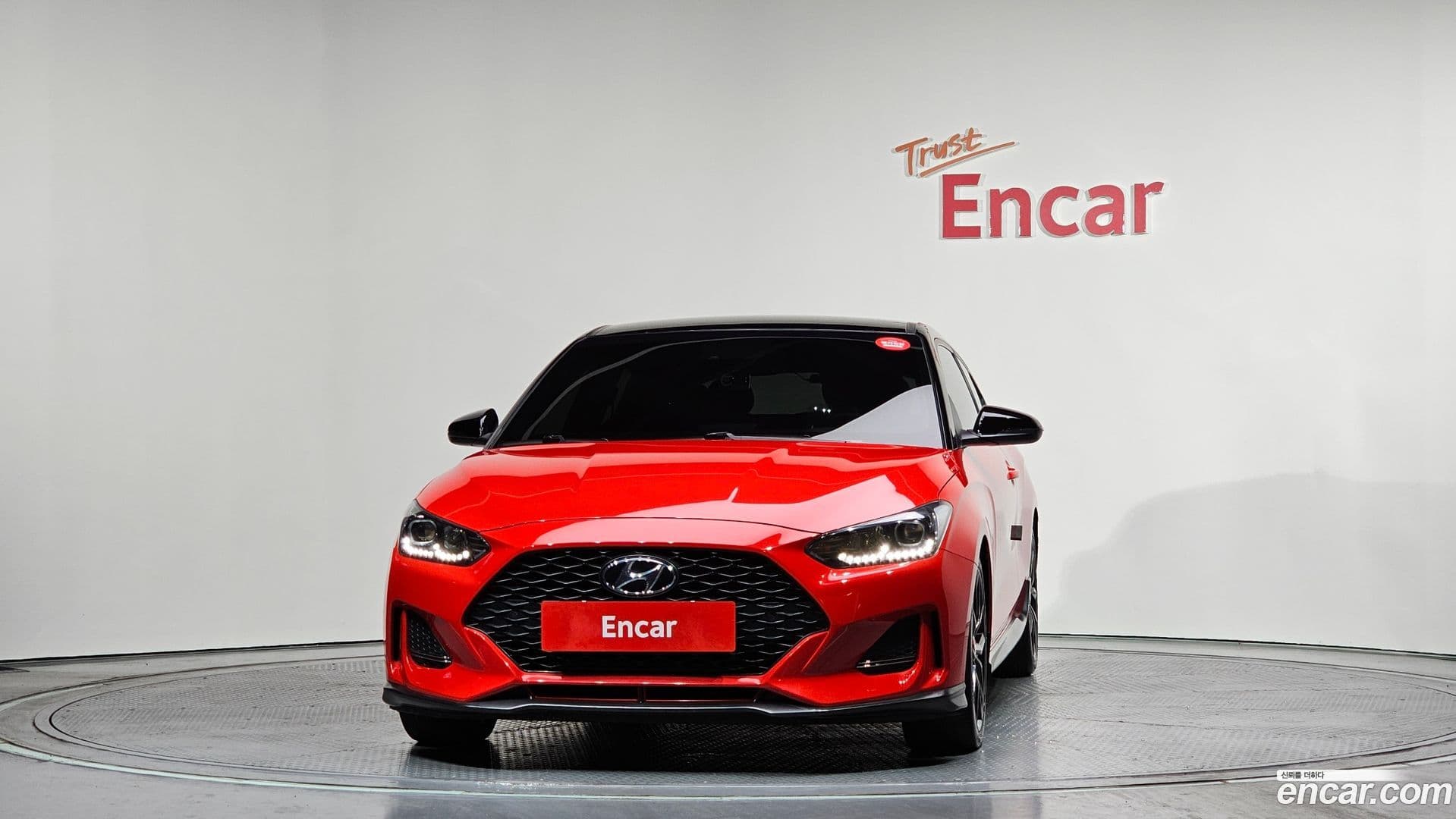 Main__Slider__Photo:Veloster Hyundai 2018.3-2