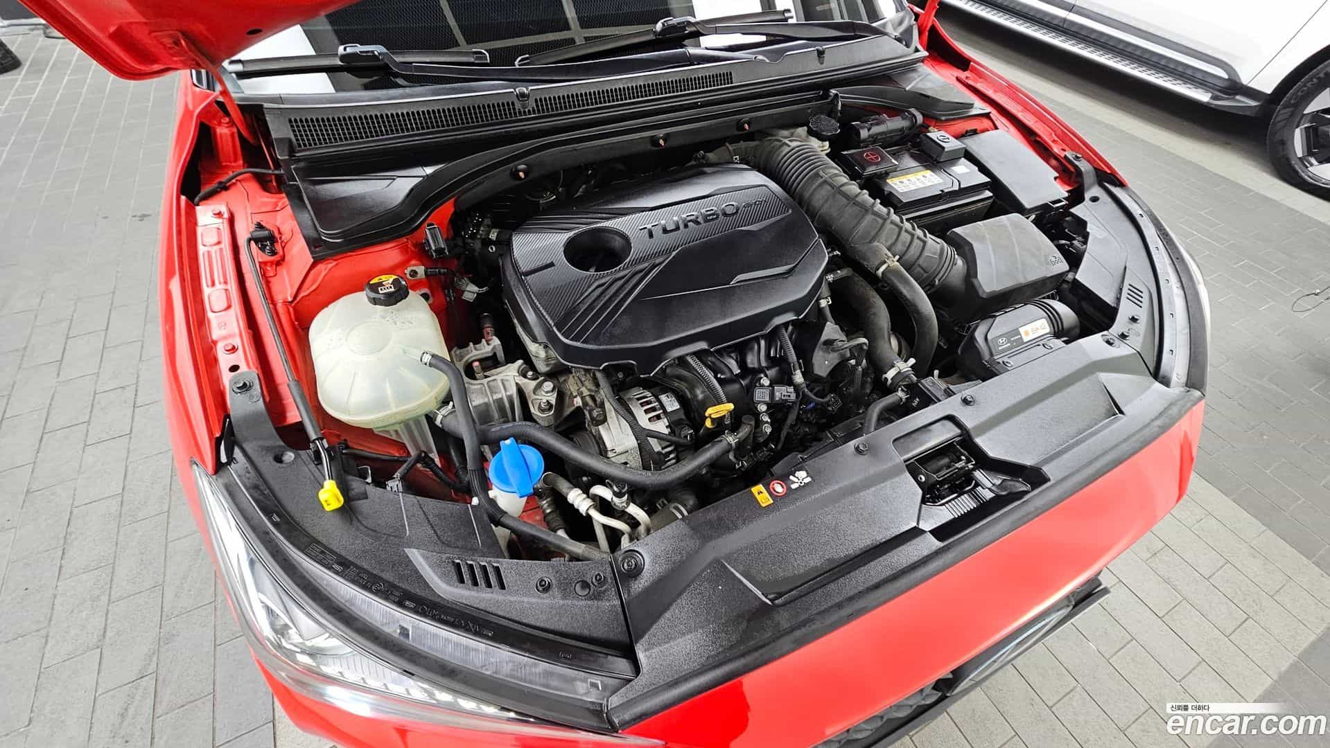 Veloster Hyundai 2018.3-INNER-006