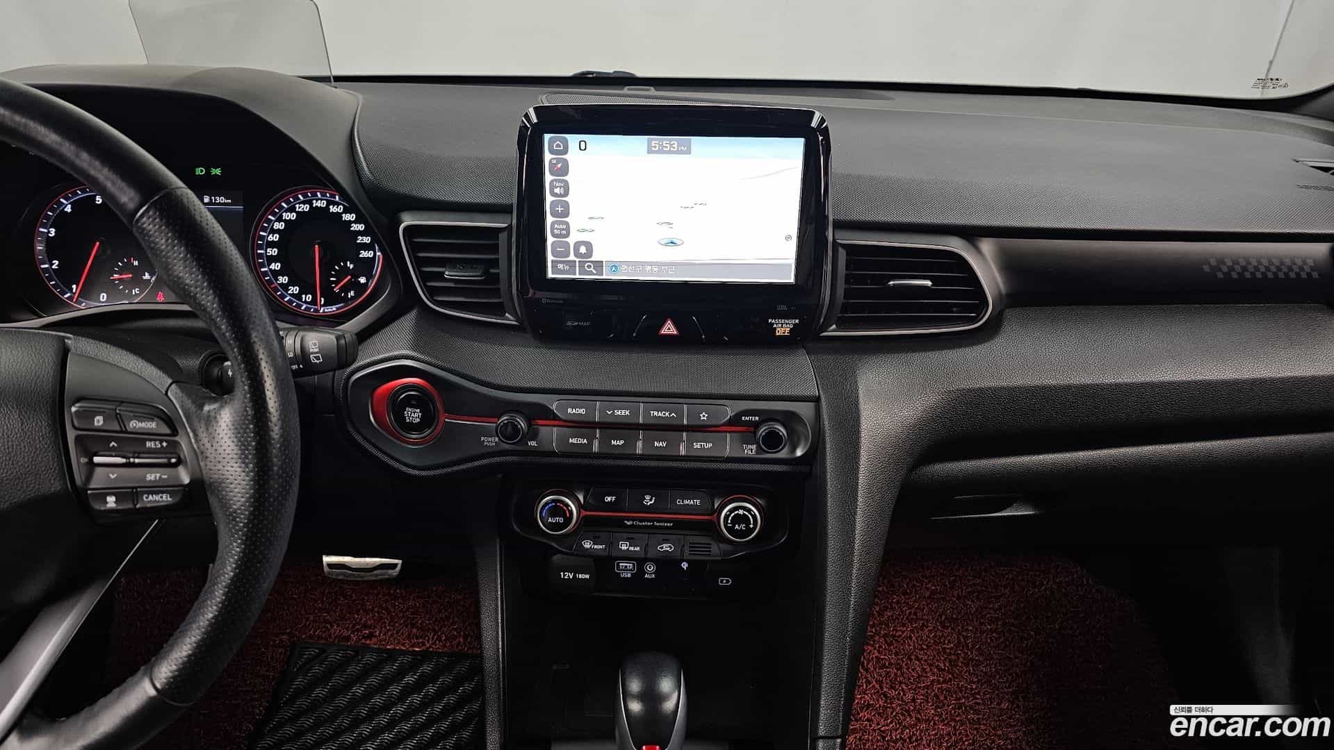 Veloster Hyundai 2018.3-OPTION-018