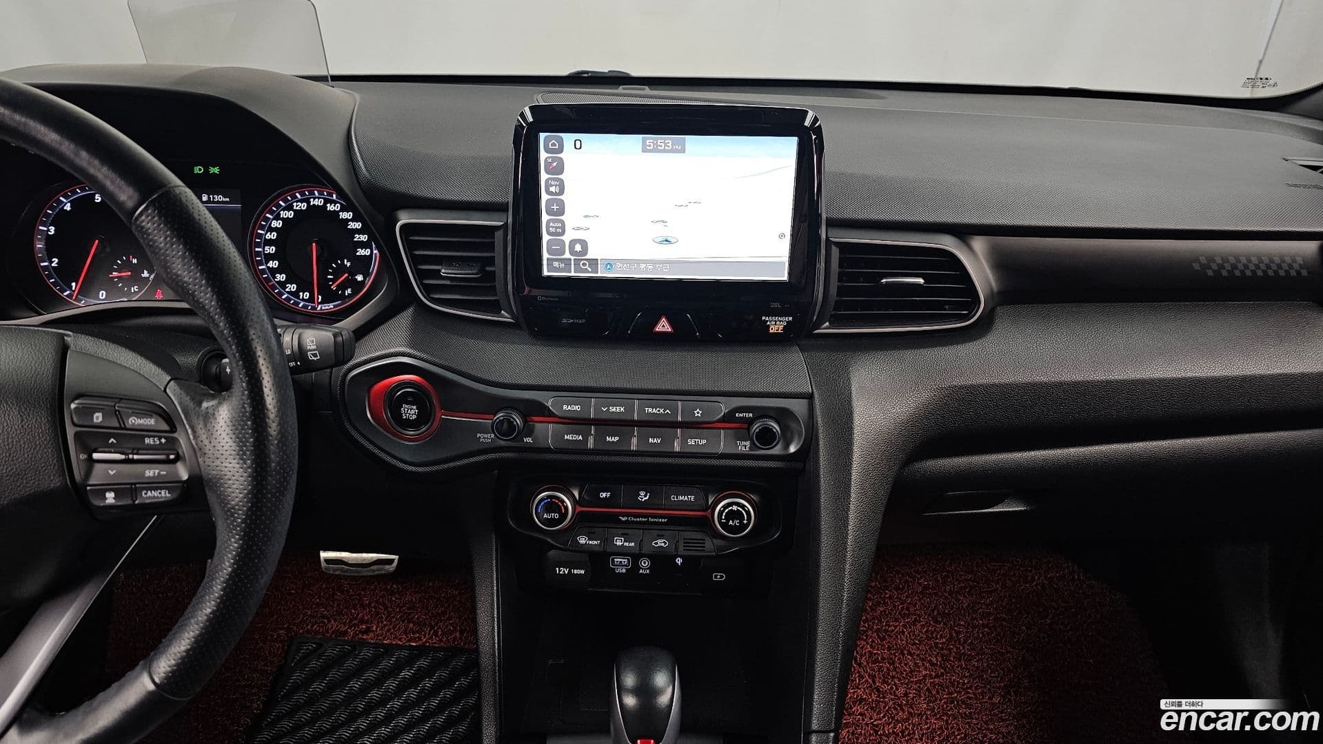 Main__Slider__Photo:Veloster Hyundai 2018.3-13