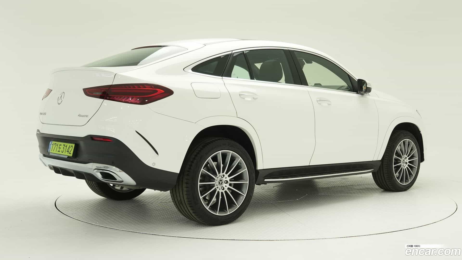 GLE-Class Mercedes-Benz 2025.4-OUTER-002