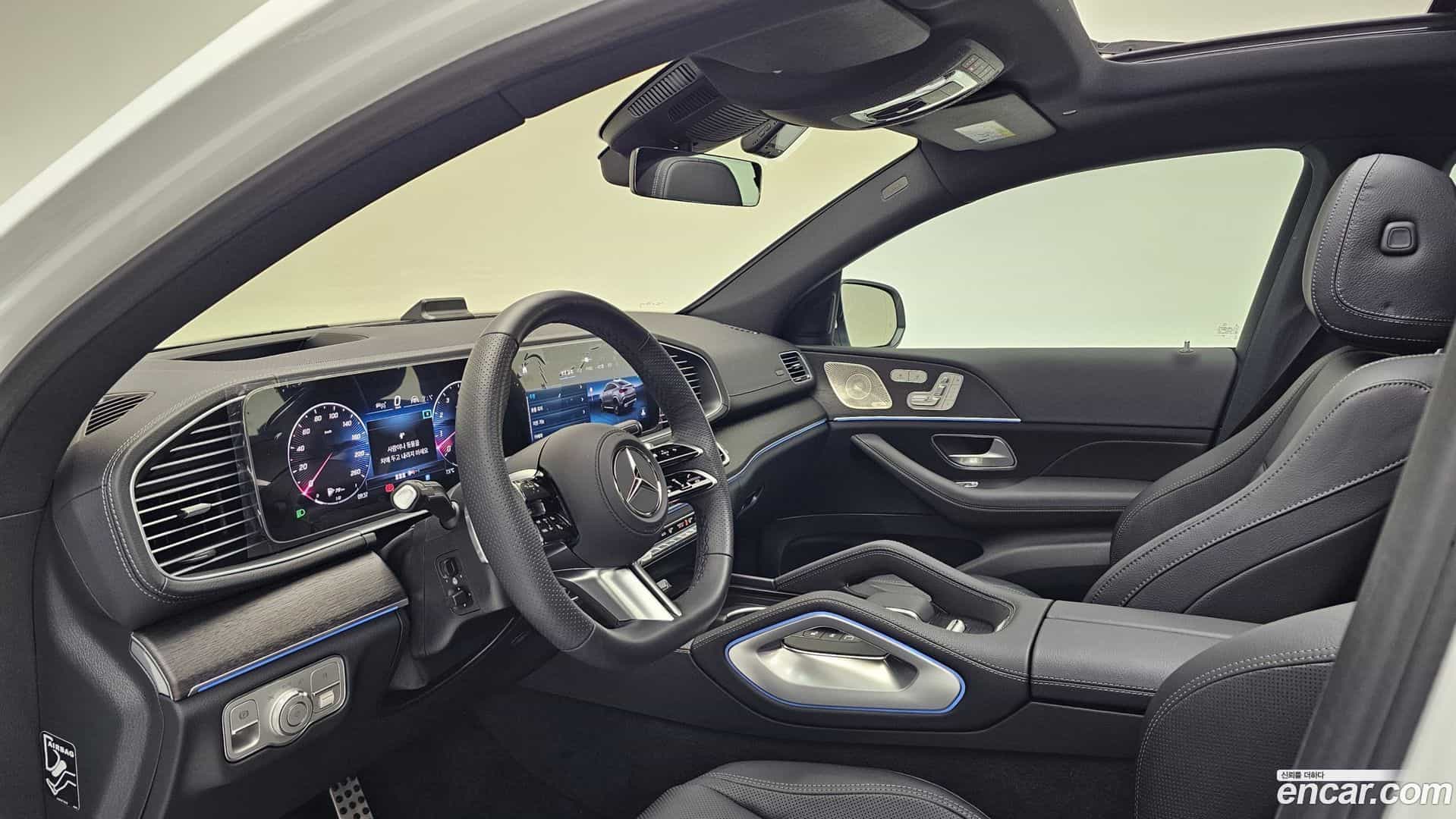GLE-Class Mercedes-Benz 2025.4-INNER-009