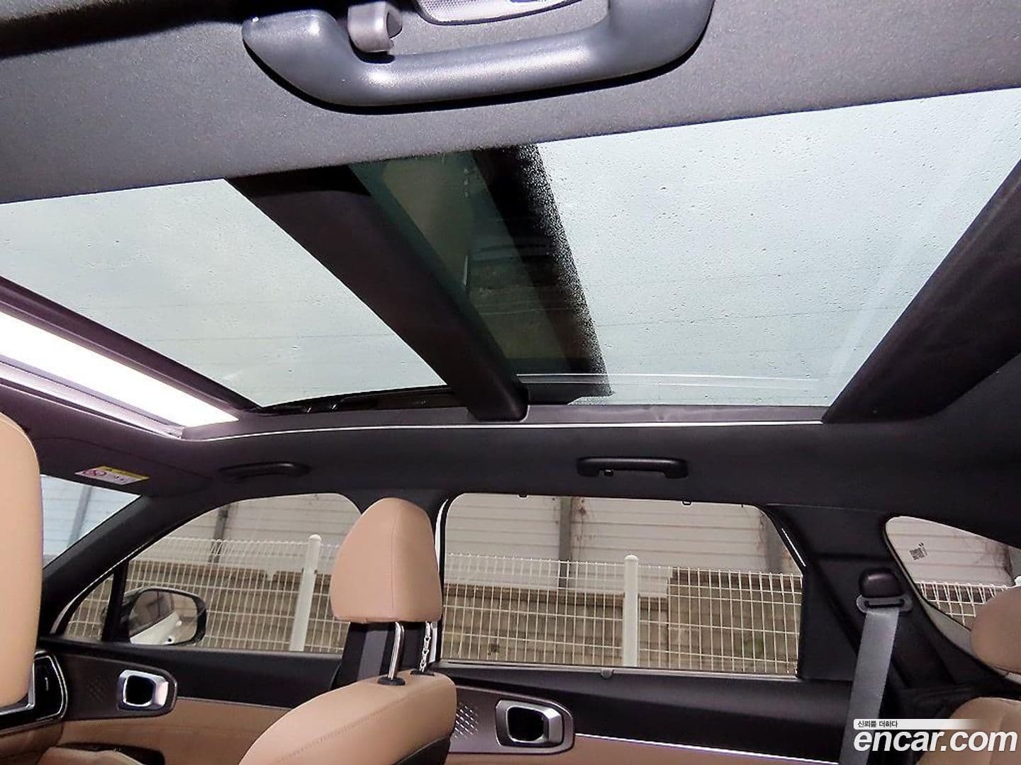 Main__Slider__Photo:Sorento Kia 2025.3-13