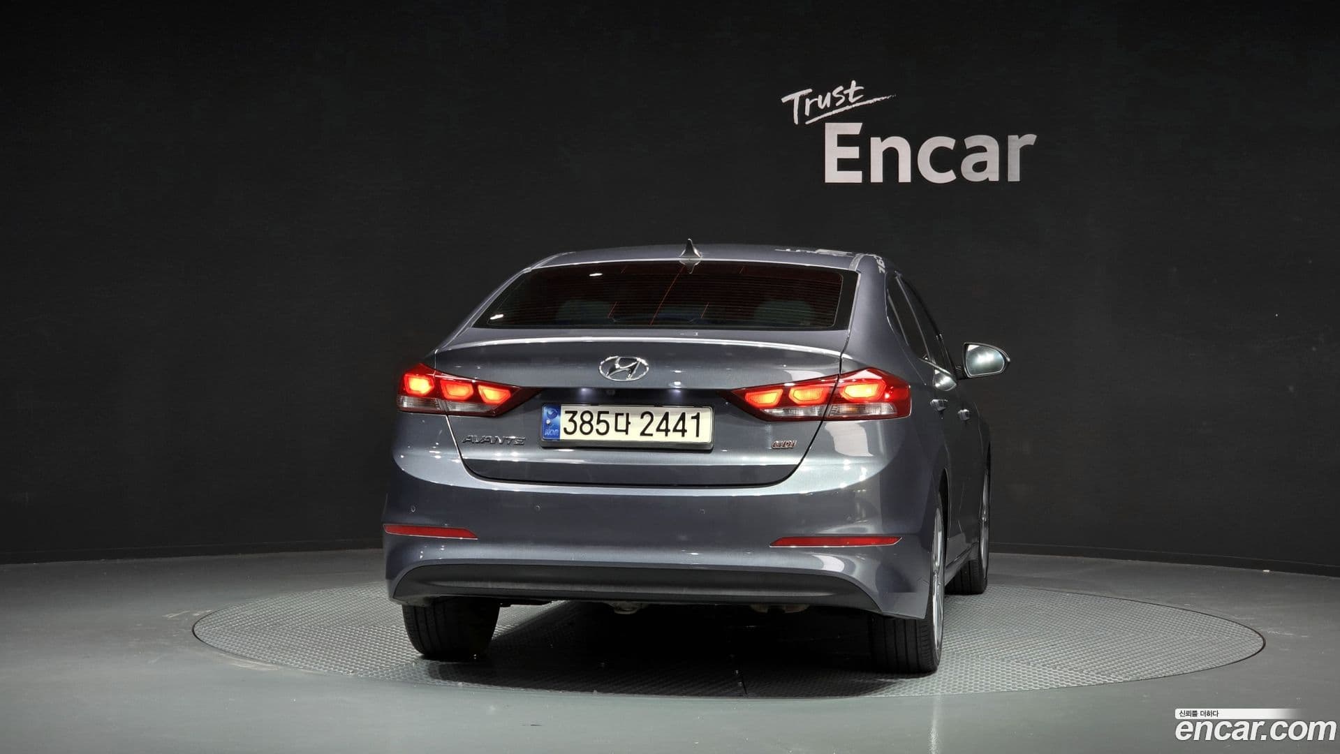 Main__Slider__Photo:AVANTE Hyundai 2016.11-3