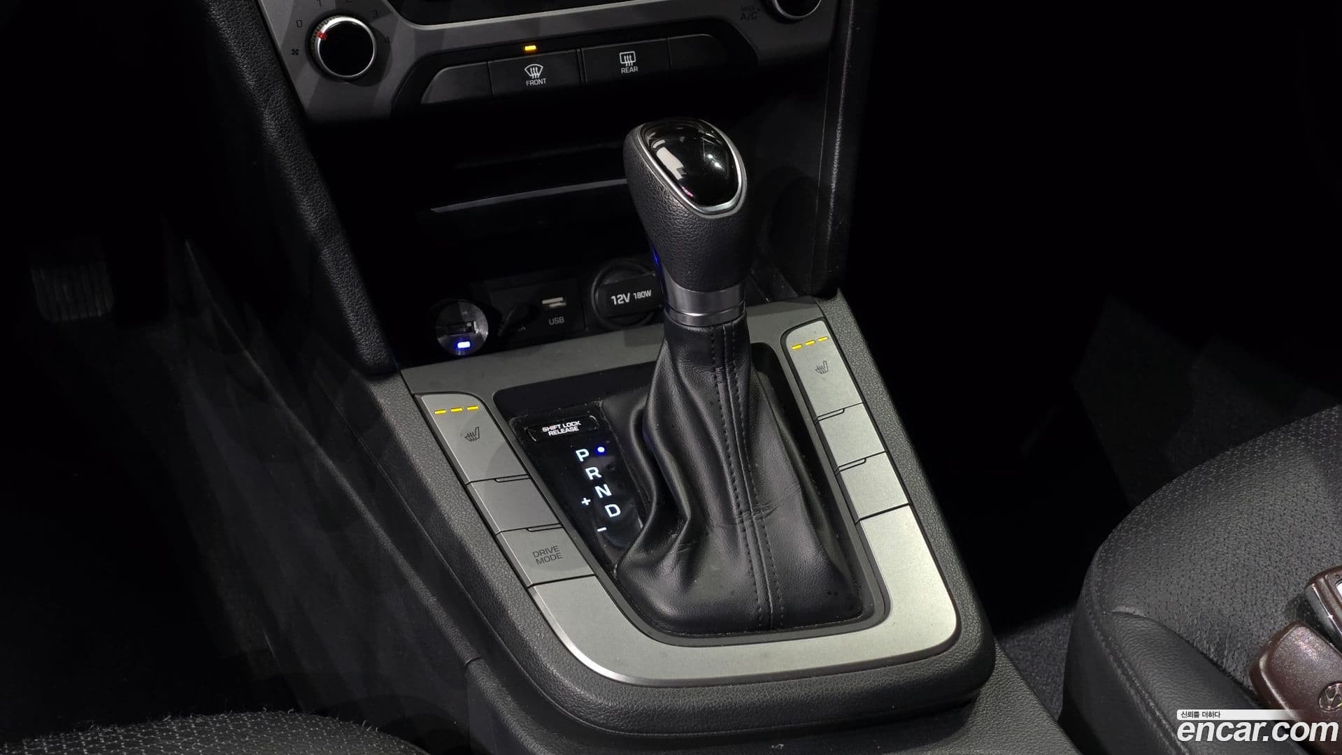 Main__Slider__Photo:AVANTE Hyundai 2016.11-8