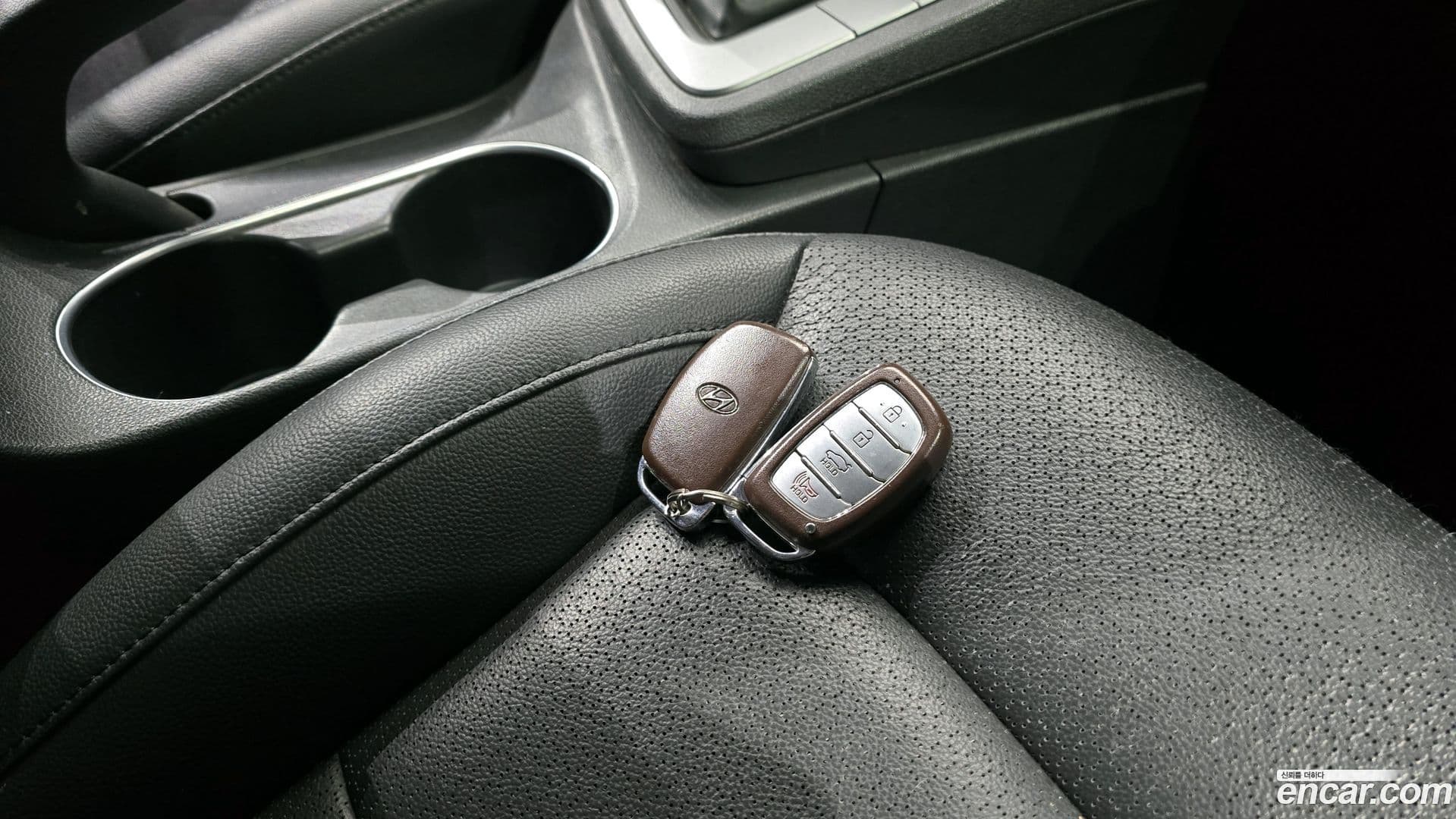 Main__Slider__Photo:AVANTE Hyundai 2016.11-18