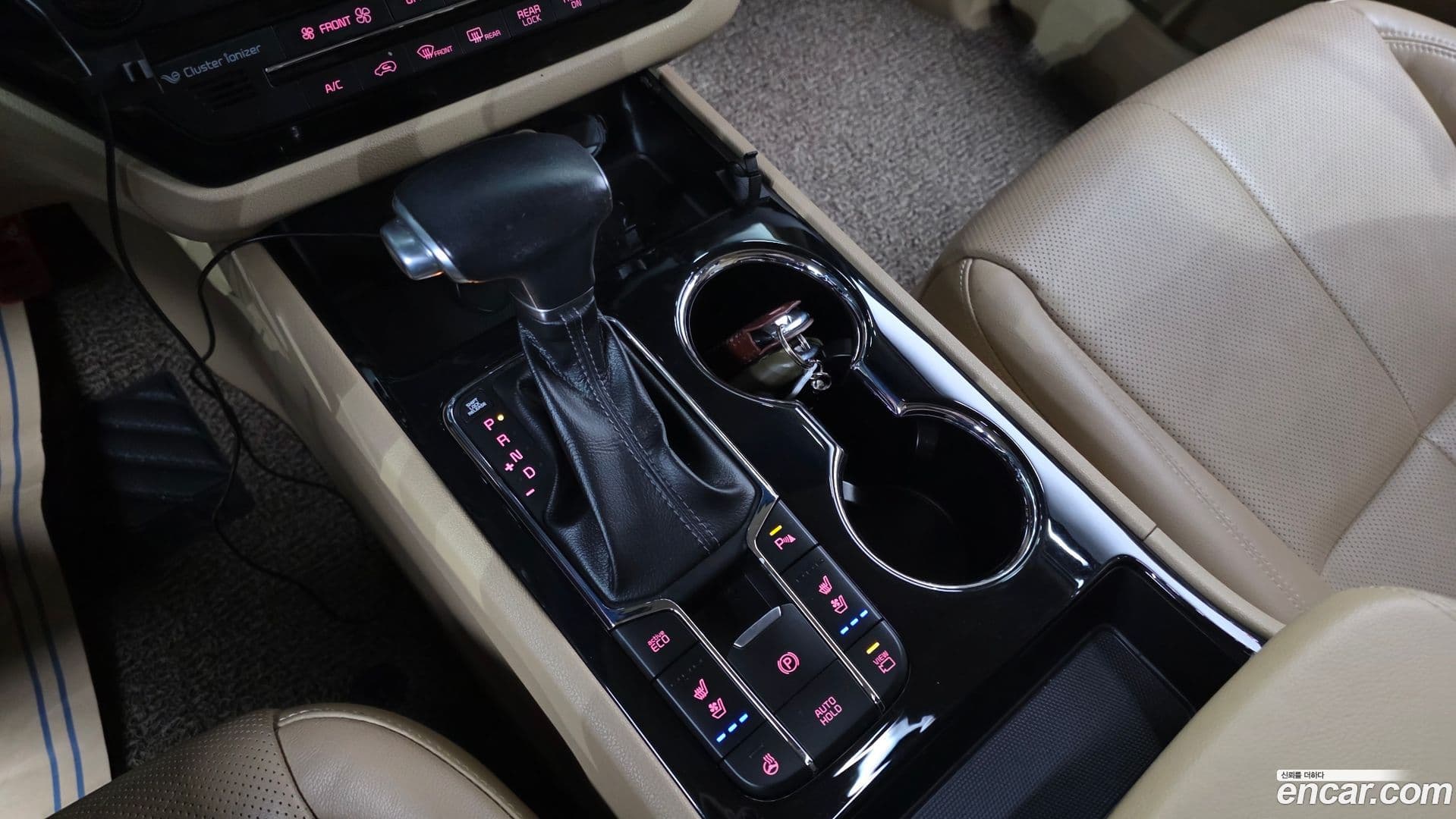 Main__Slider__Photo:Canival Kia 2018.5-8