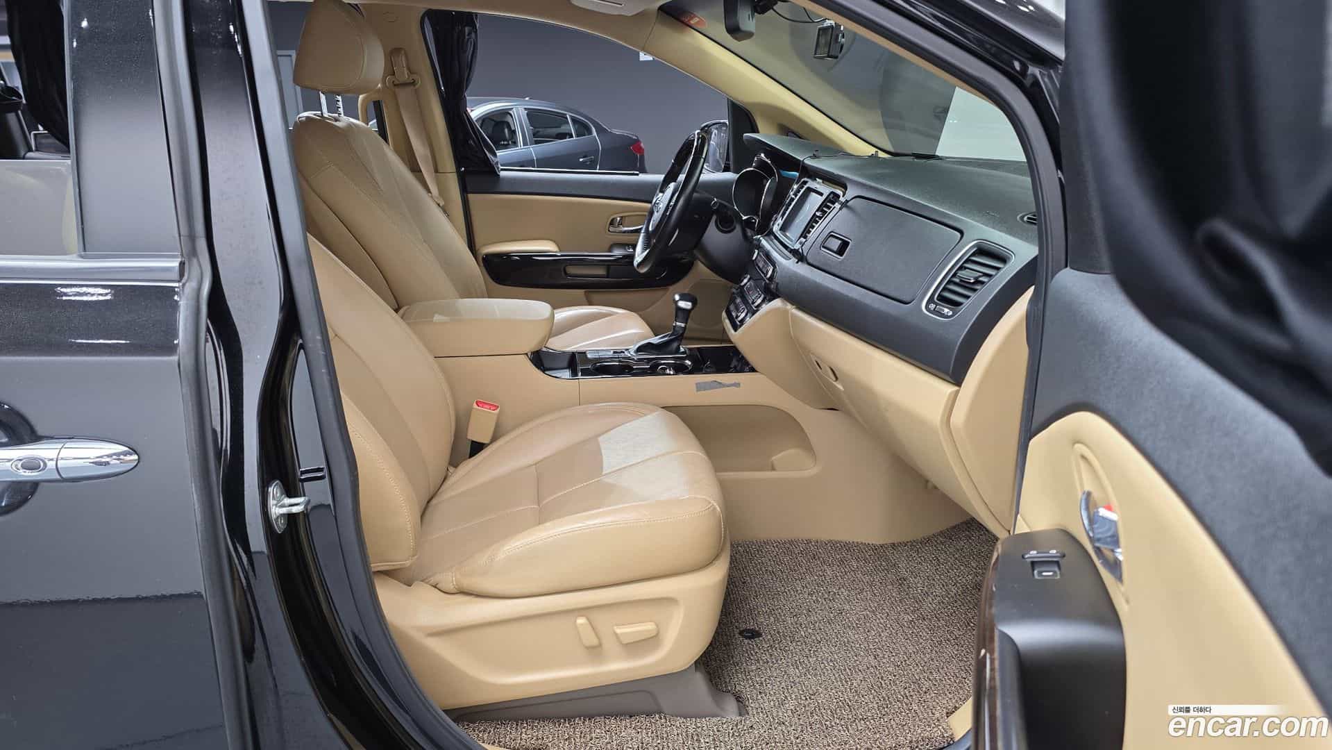 Canival Kia 2018.5-INNER-010