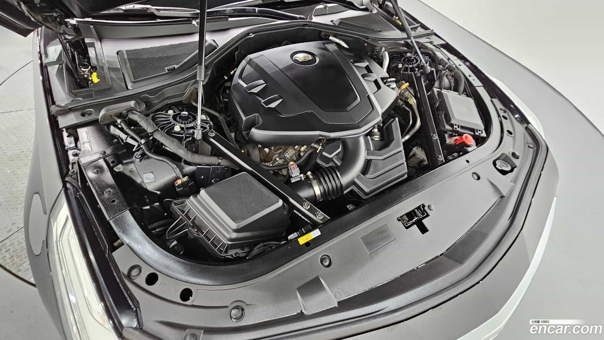 CT6 Cadillac 2016.9-INNER-006