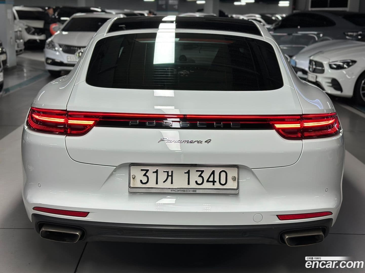 Main__Slider__Photo:Panamera Porsche 2018.0-4