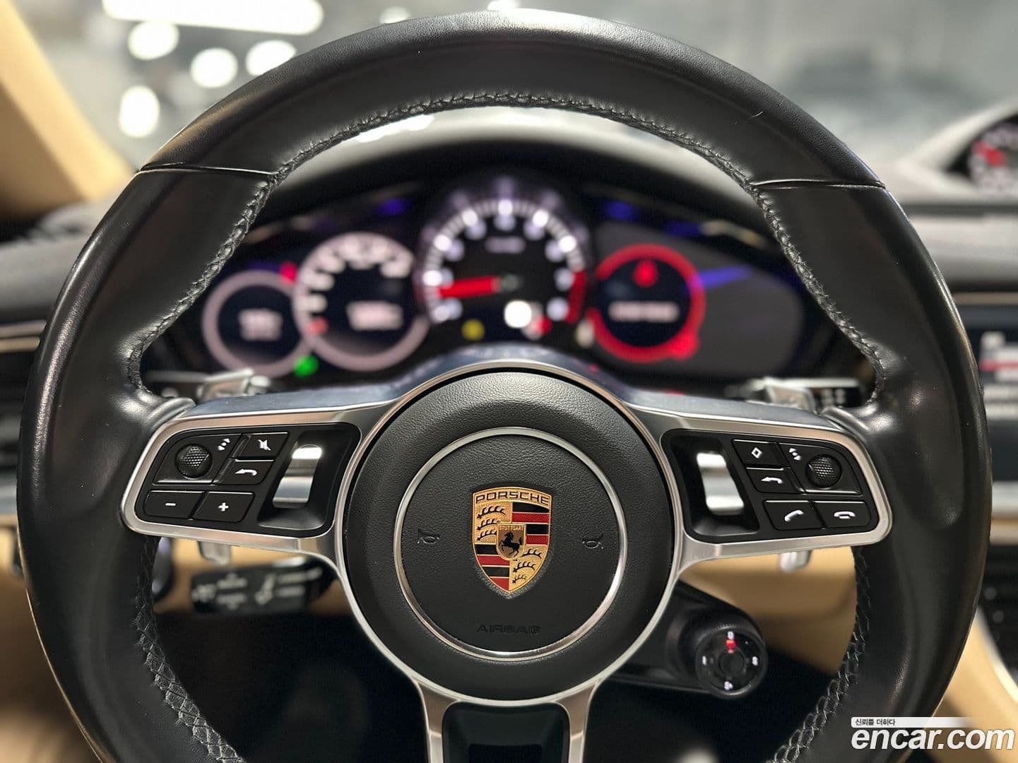 Main__Slider__Photo:Panamera Porsche 2018.0-18