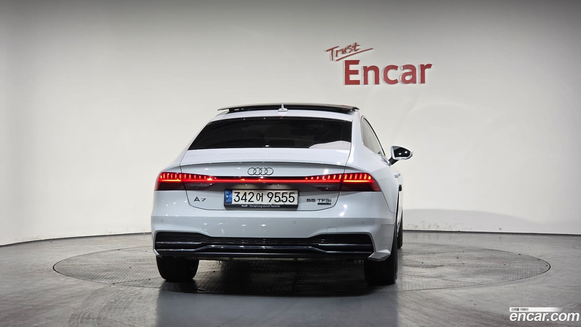 Main__Slider__Photo:A7 Audi 2021.0-3