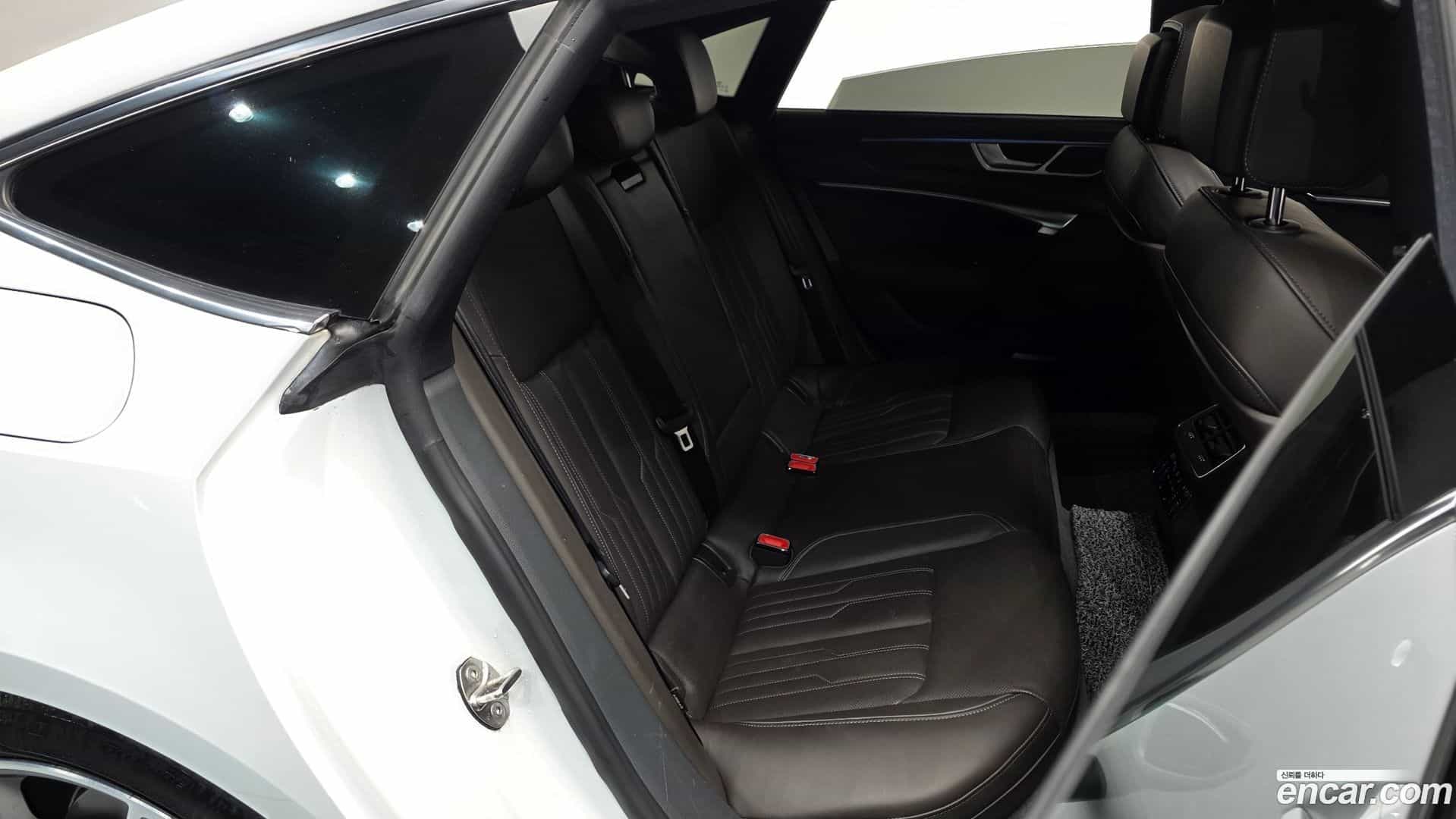 A7 Audi 2021.0-OPTION-015