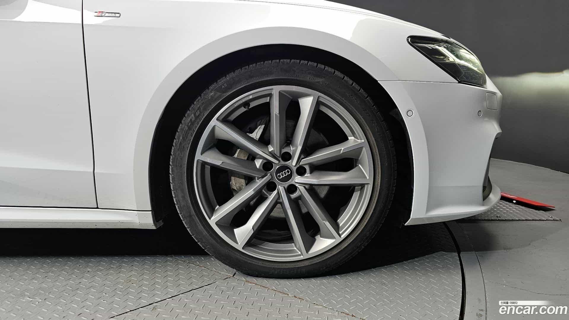 A7 Audi 2020.10-OUTER-005