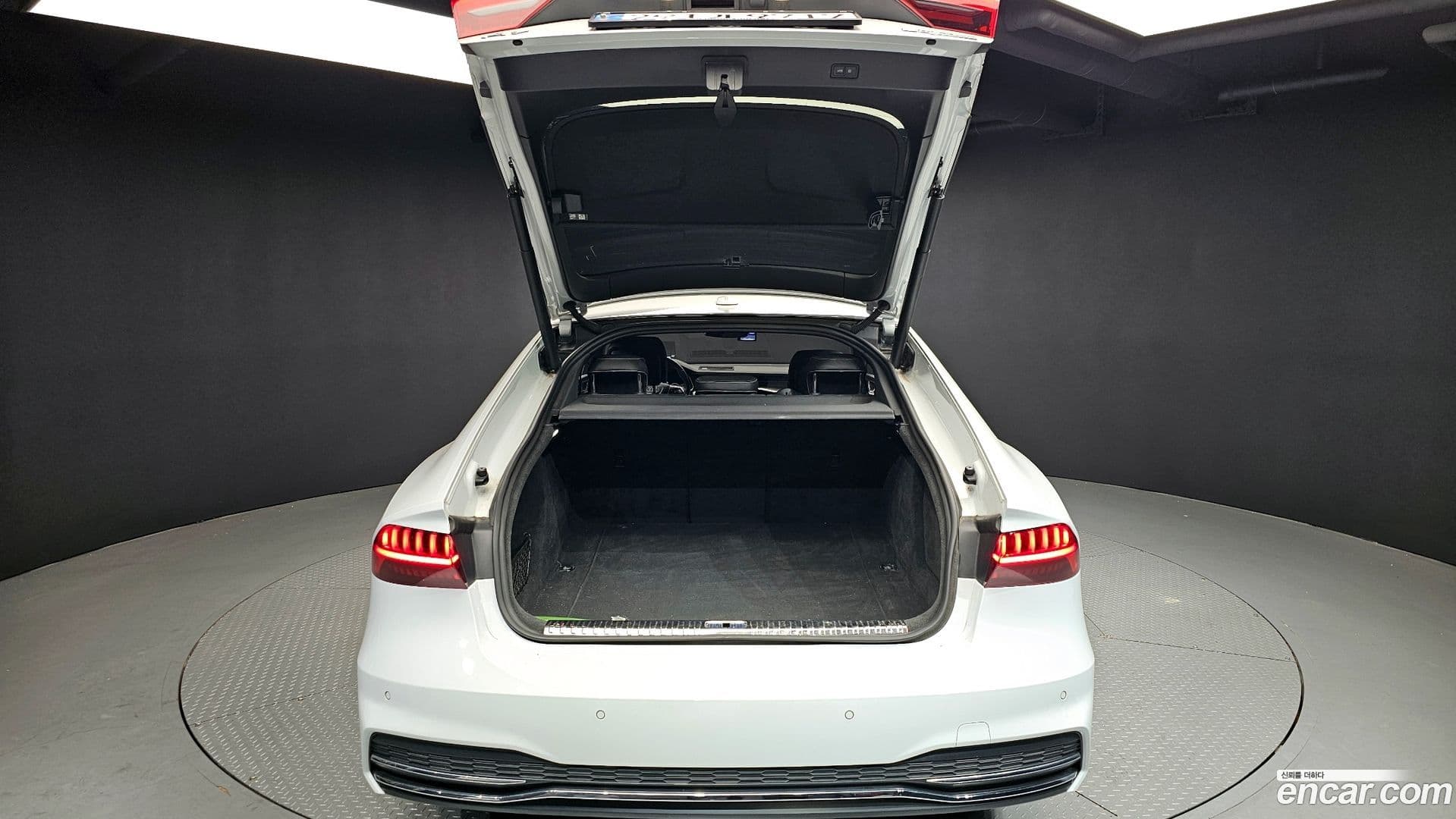 Main__Slider__Photo:A7 Audi 2020.10-19