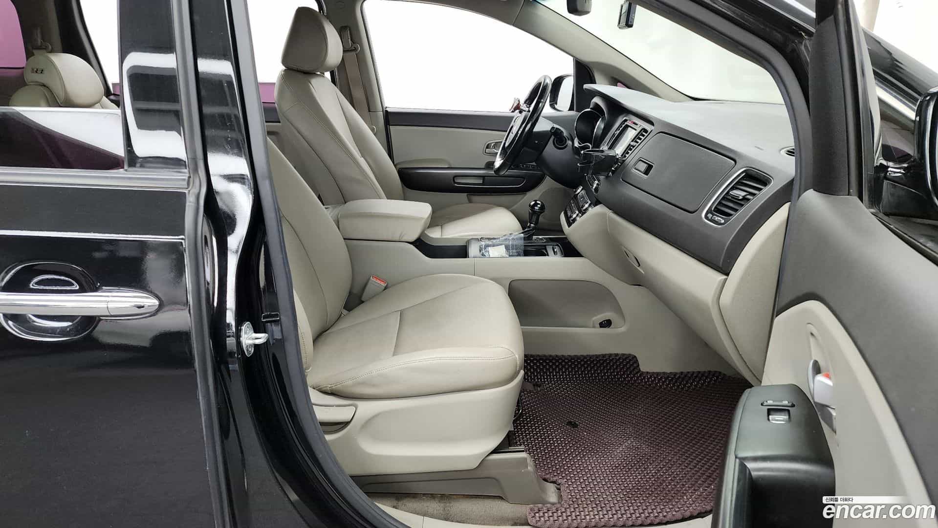 Canival Kia 2016.4-OPTION-015