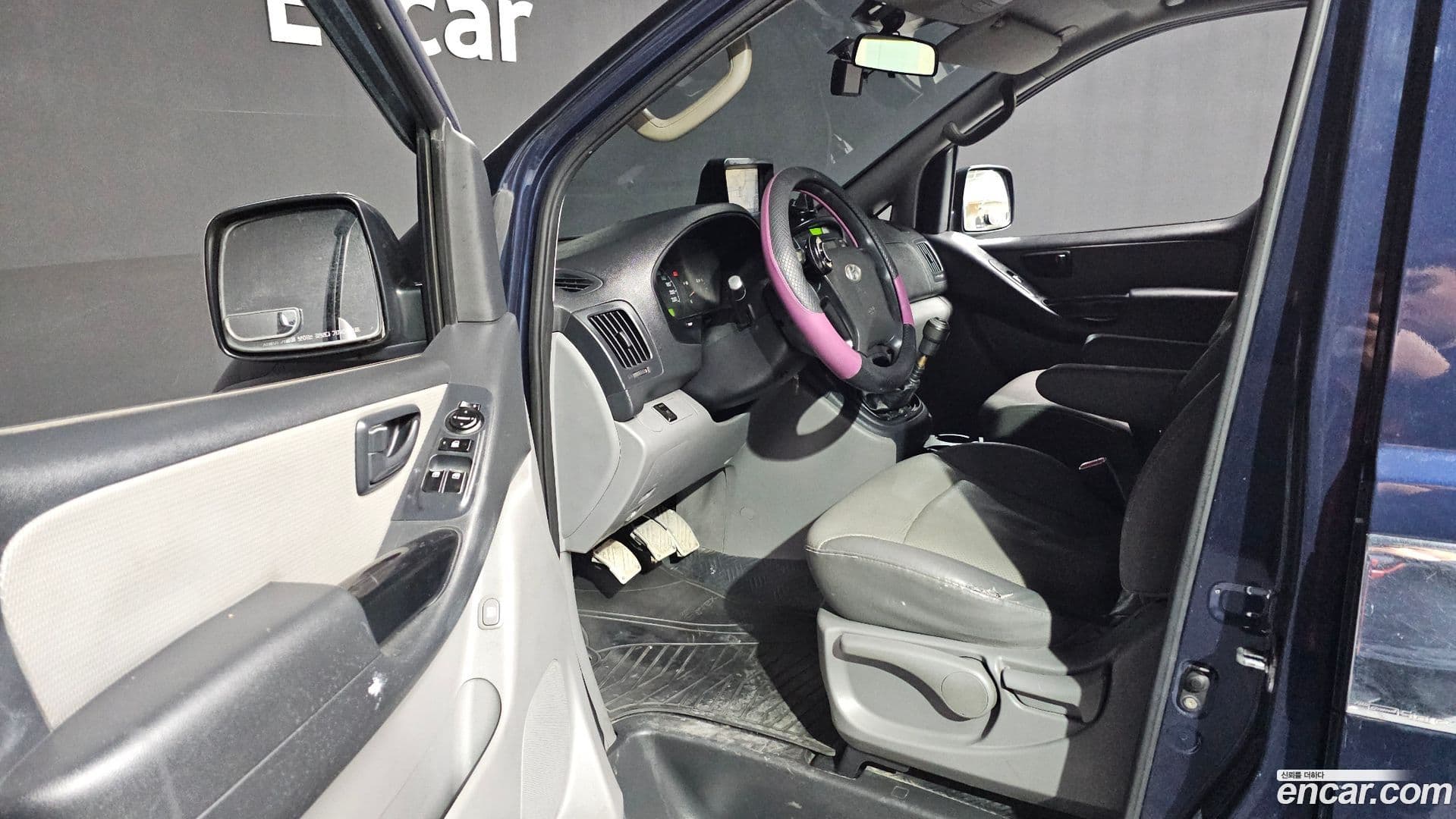 Main__Slider__Photo:Starex Hyundai 2011.0-9