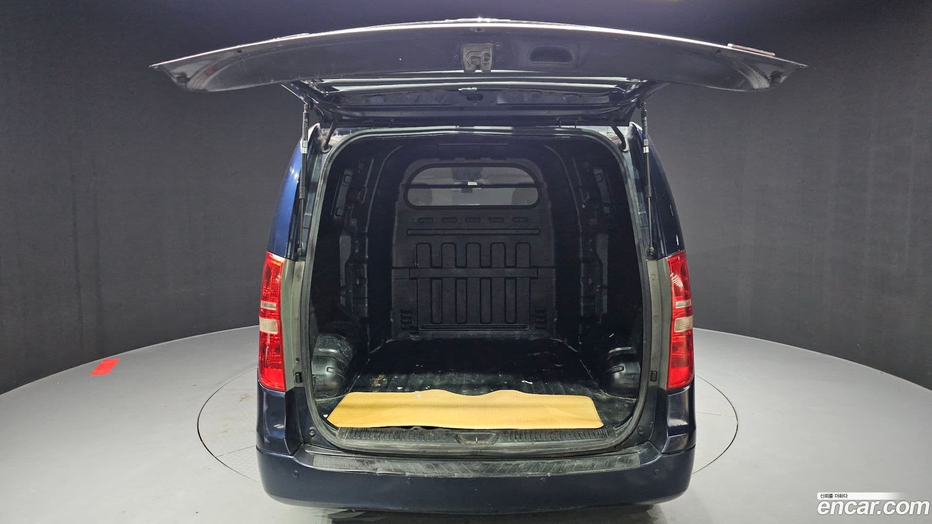 Main__Slider__Photo:Starex Hyundai 2011.0-19