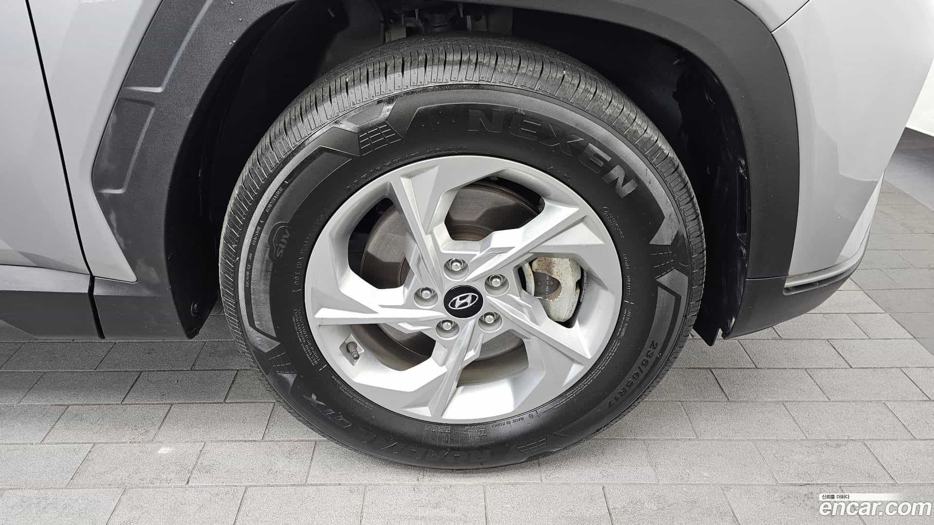 Tucson Hyundai 2023.1-OUTER-005