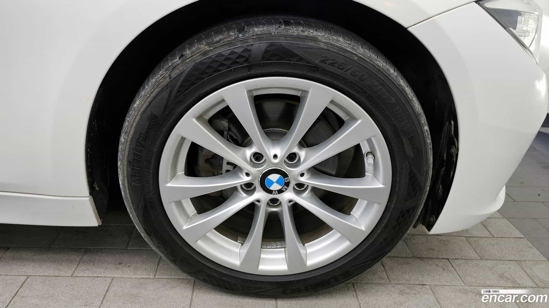 3-Series BMW 2018.1-OUTER-005