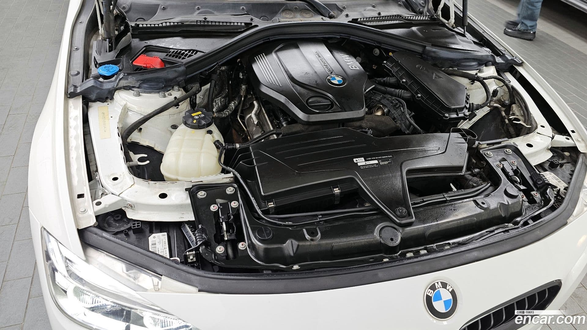 Main__Slider__Photo:3-Series BMW 2018.1-5