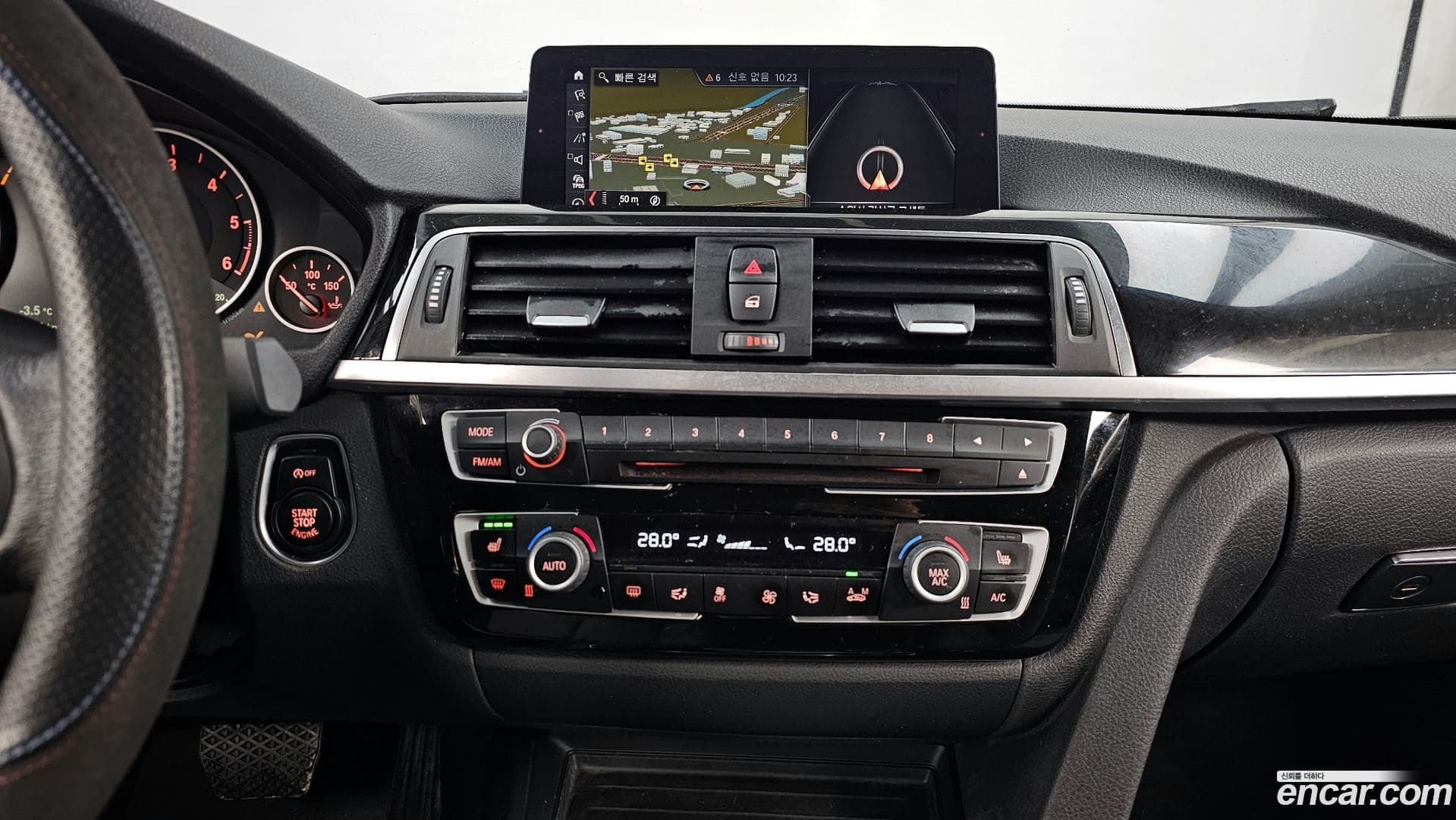 Main__Slider__Photo:3-Series BMW 2018.1-14